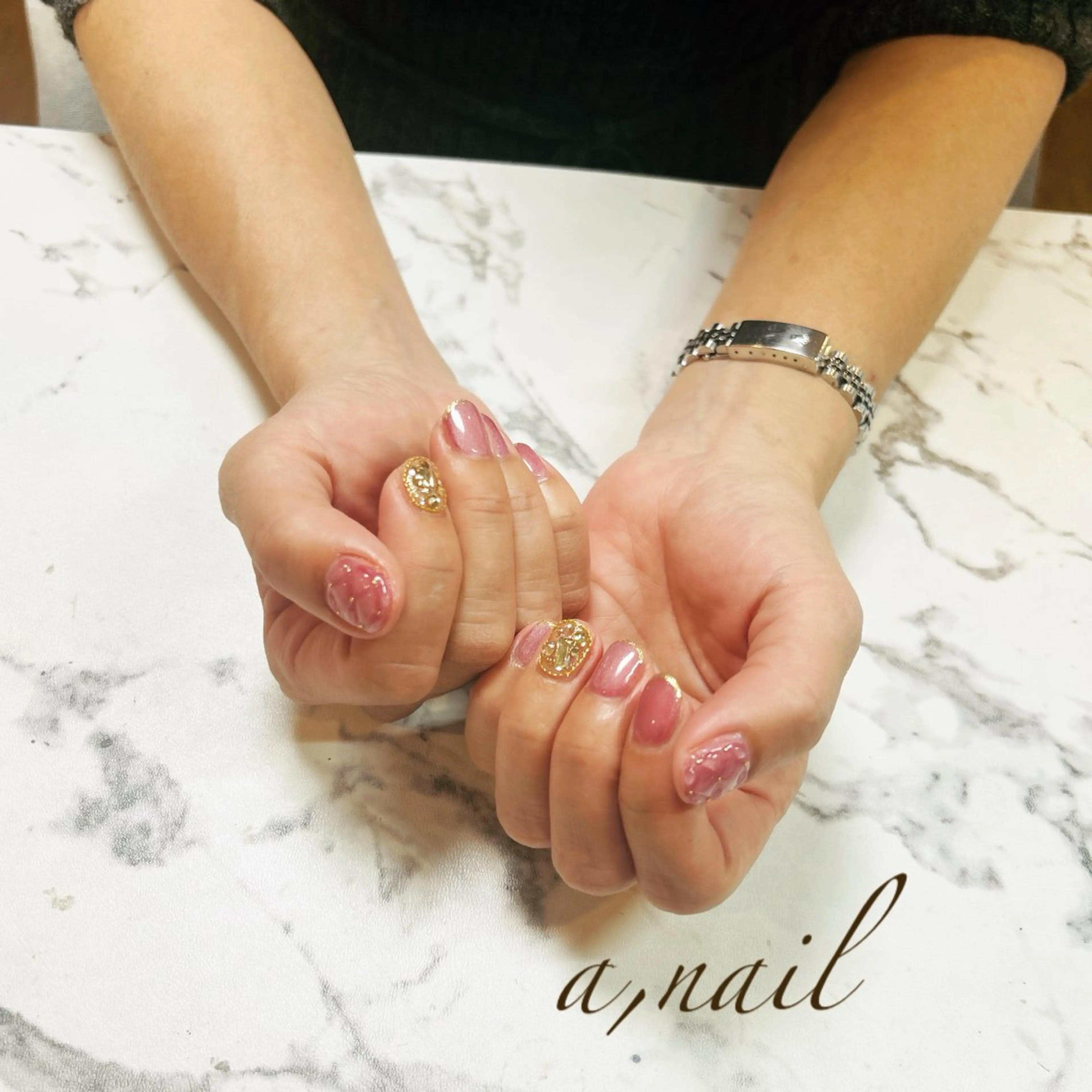 ネイル フレンチネイル キラキラネイル ラメ(グリッター) マグネットネイル ハンドネイル ネイルサロン エーネイルのネイルデザイン