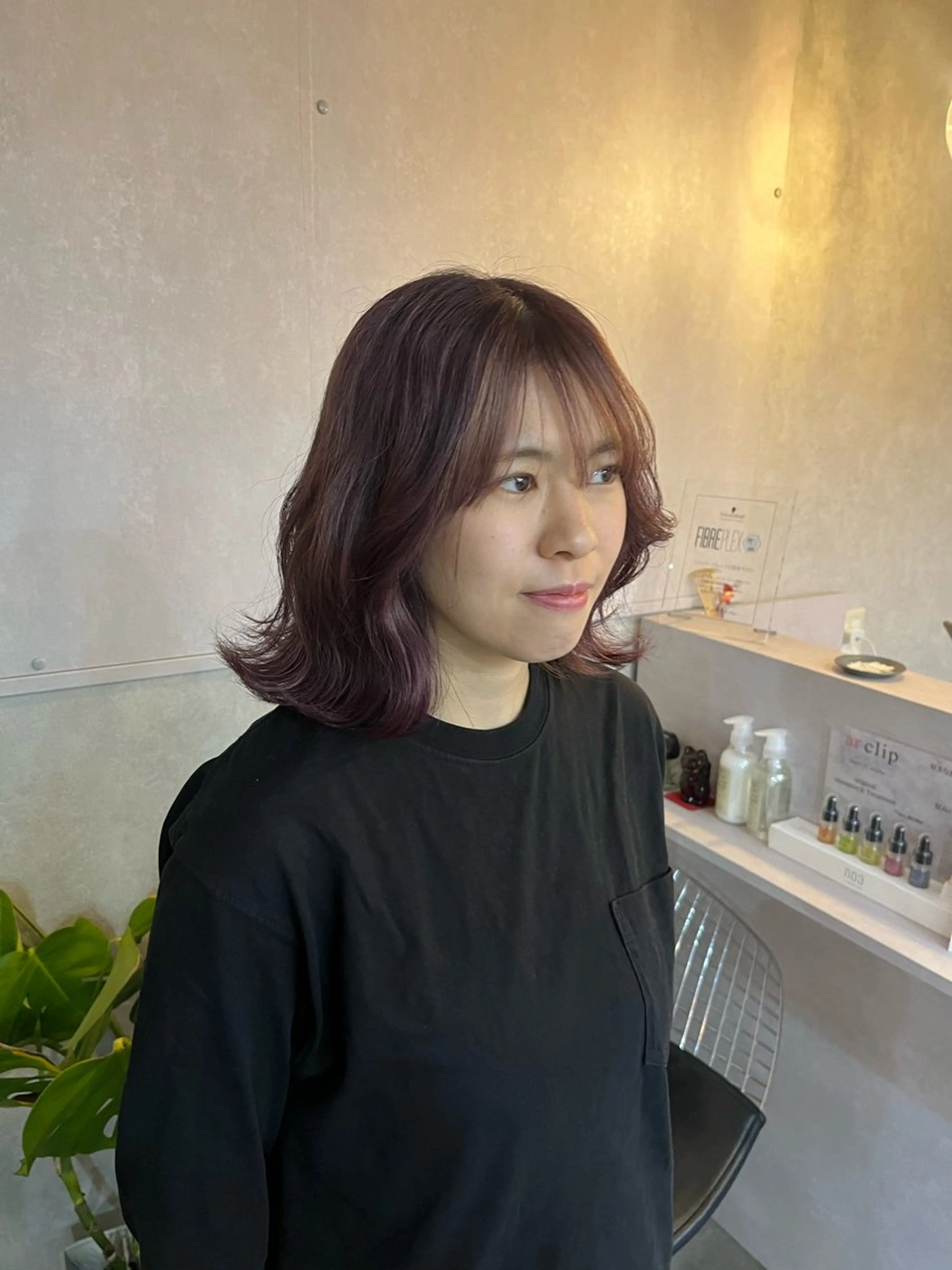 ミディアム ere 代々木公園所属・みほ/ニュアンス/ モード/艶カラーのヘアスタイル