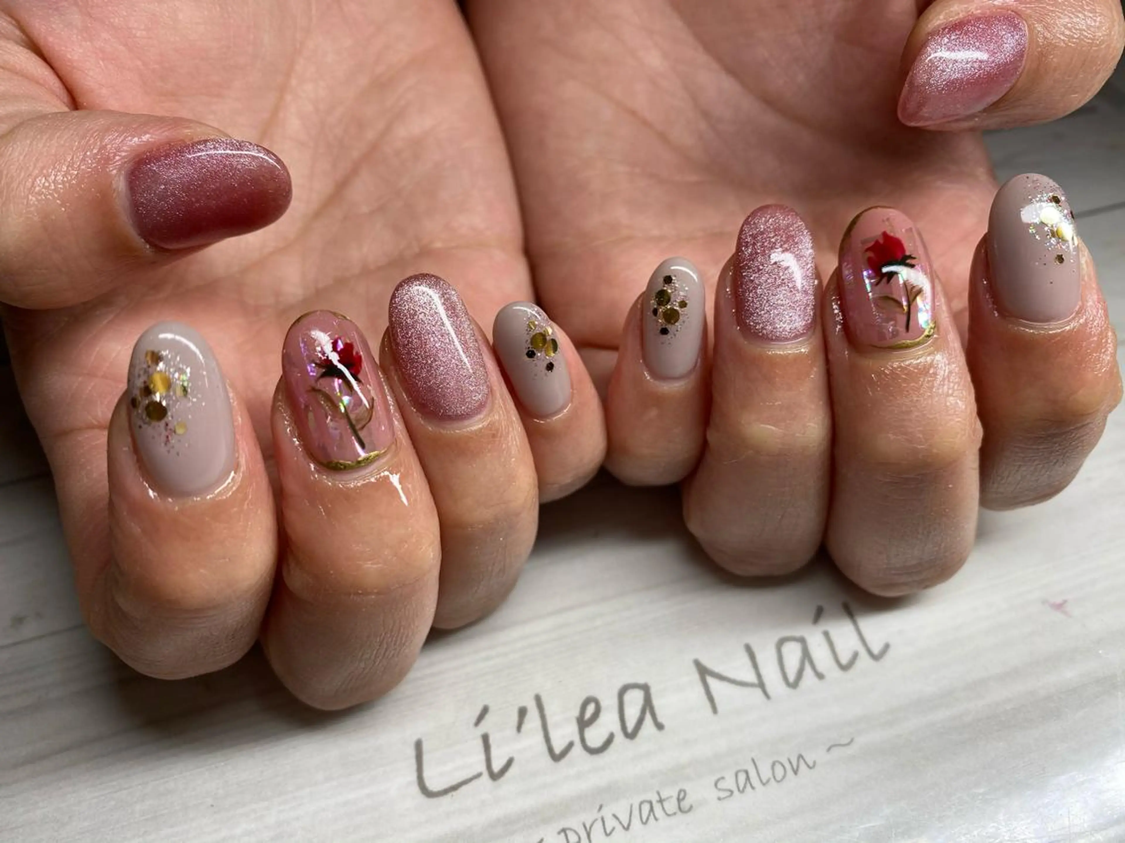 ネイル Li'leaNail AINAのネイルデザイン