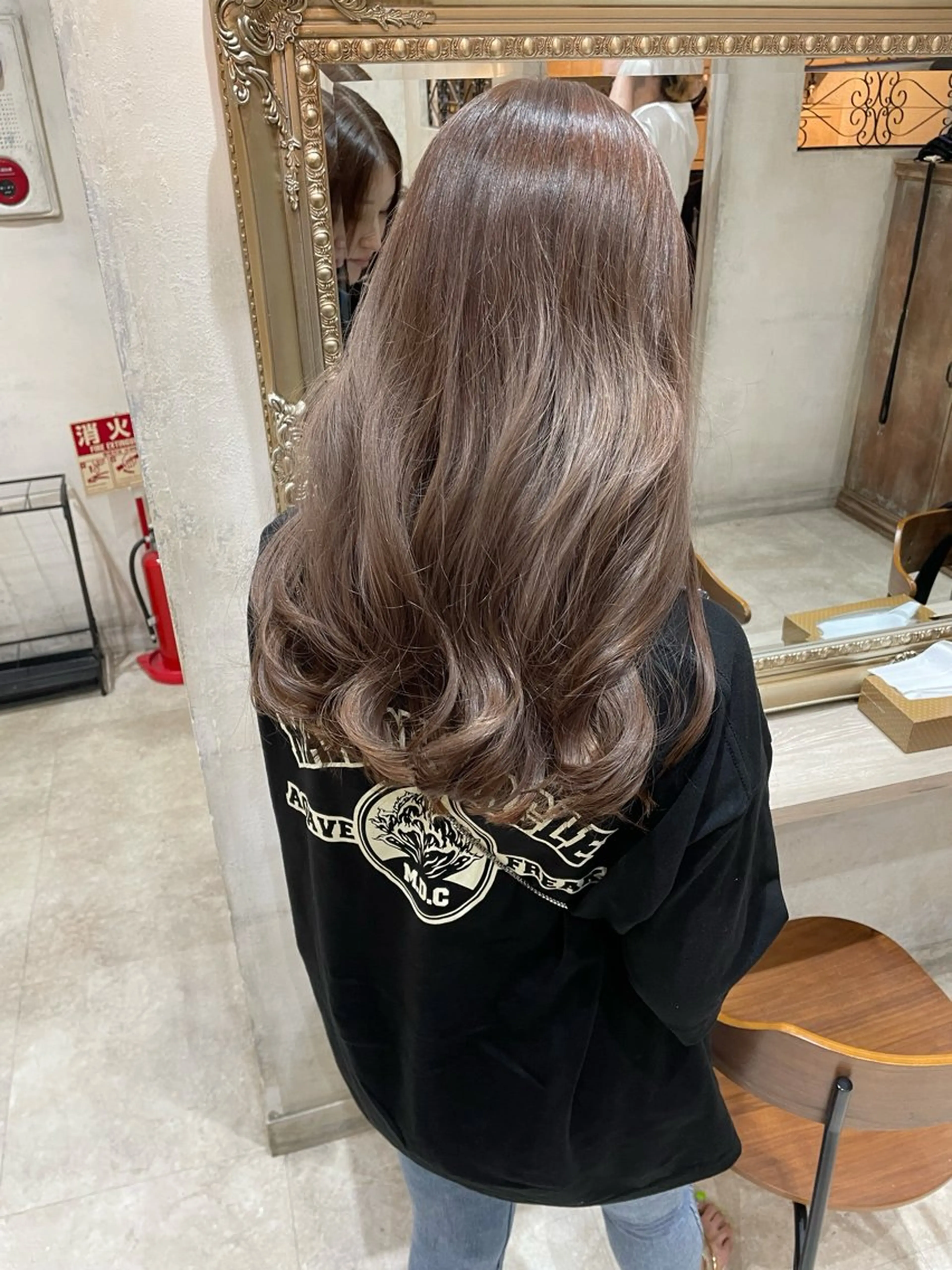 セミロング カラー✨縮毛矯正✨ ハギワラケンタのヘアスタイル