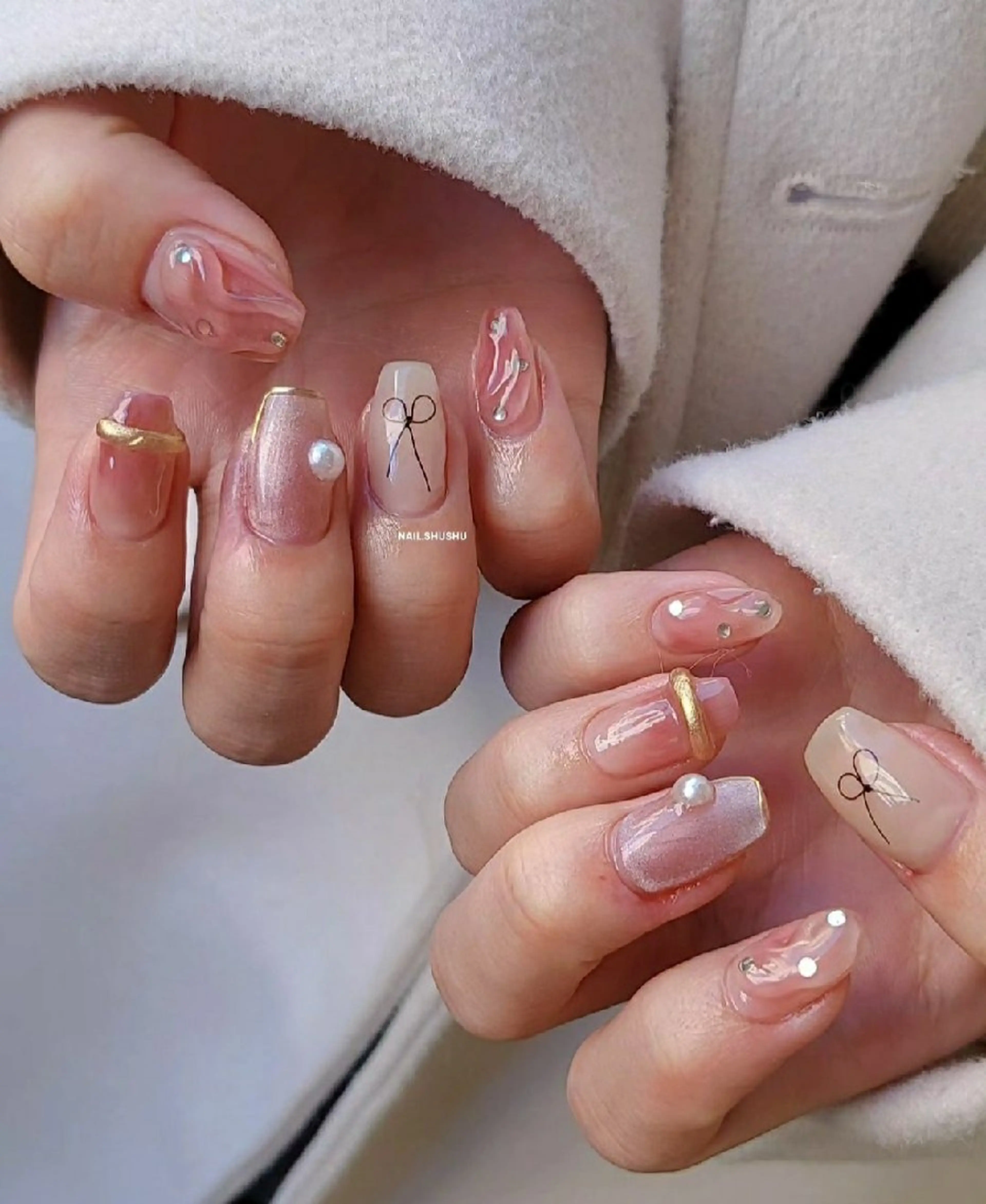 ネイル 持ち込み ニュアンスネイル ワンカラーネイル シンプルネイル 冬ネイル ハンドネイル 3dパーツ/流行り 👧shushu❤️のネイルデザイン