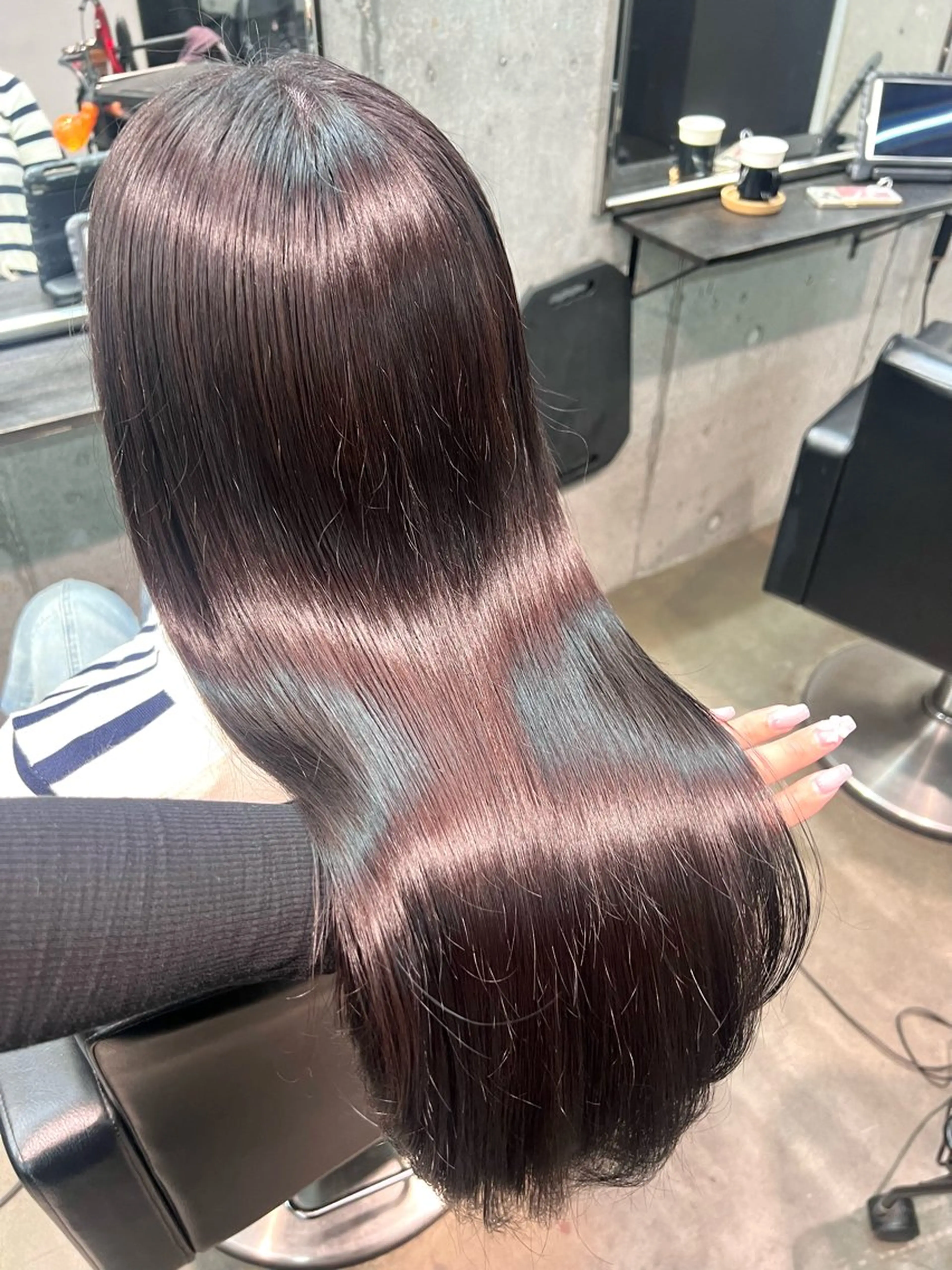 ロング カラー ブリーチ ブラウンカラー ラベンダーカラー ブリーチなしカラー ピンクカラー ヘアカラー 縮毛矯正 トリートメント 透明感カラー ✨ 韓国艶髪💗菅原のヘアスタイル