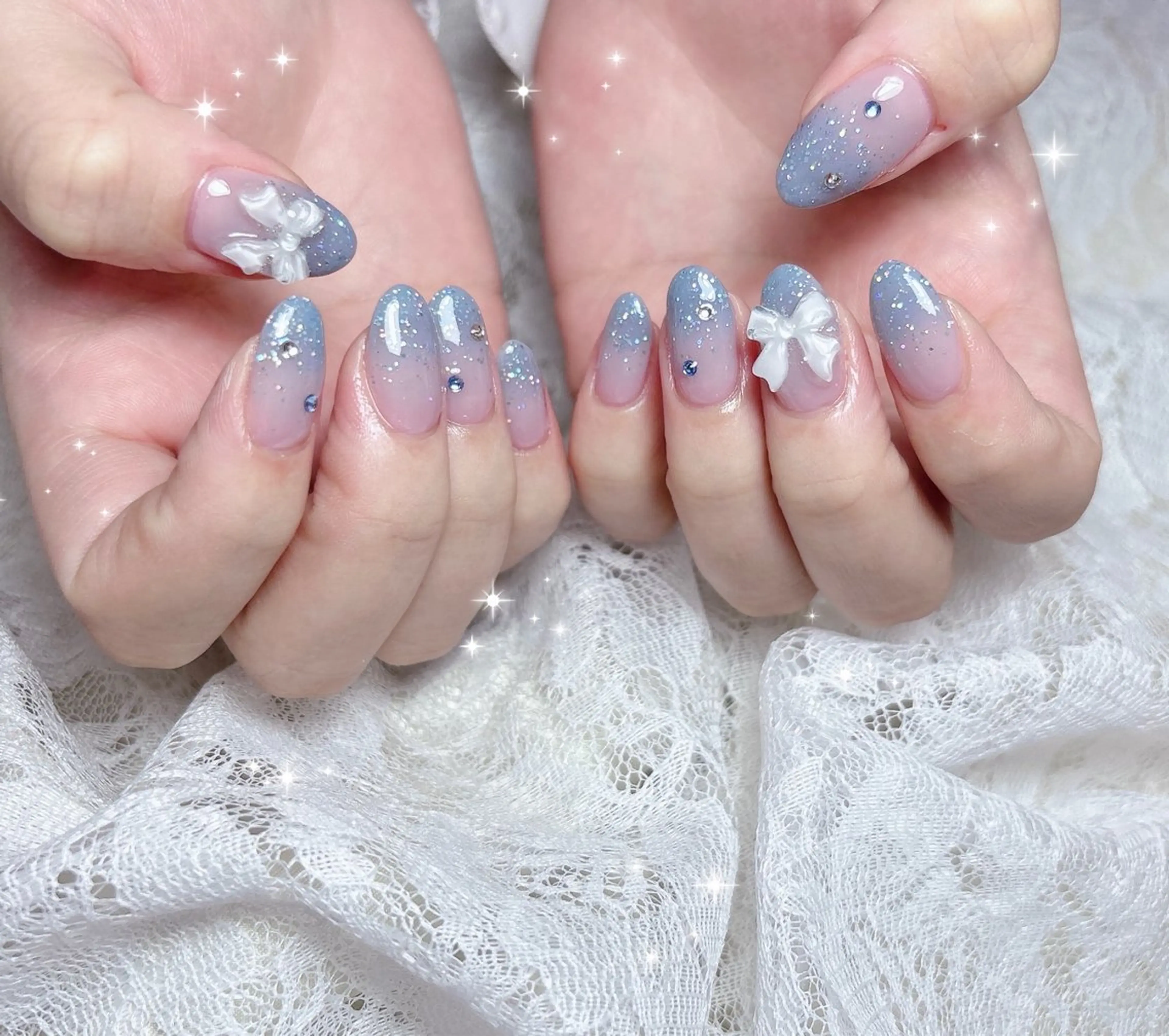ネイル グラデーション キラキラネイル ハンドネイル FLARE NAIL フレアネイルのネイルデザイン