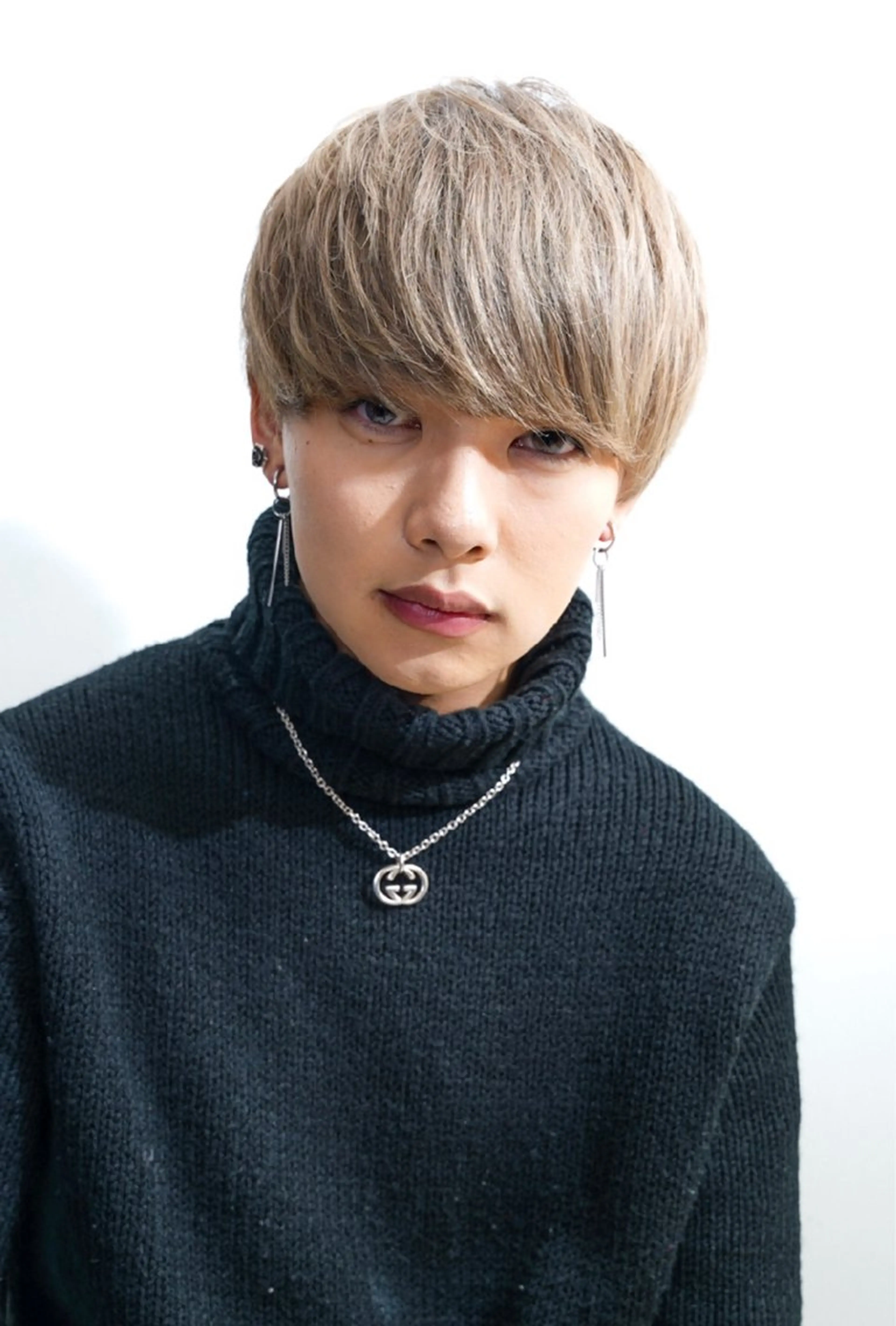 
- エリア
- 明石駅
- 営業時間
- 月 19:00-19:30 火 19:00-19:30 水 19:00-19:30 木 19:00-19:30 金 19:00-19:30 土 18:00-18:30 日 18:00-18:30 祝 18:00-18:30 受付時間は平日が19時から、土日祝が18時からの1枠のみになります。
- お支払い
- Mastercard / Visa / JCB / American Express / Diners Club / Discover / 銀聯PayPay / 楽天Edy / QUICPay / iD / 交通系IC / その他
- 席数
- 16席
- 駐車場
- あり
- 禁煙・喫煙
- 禁煙
- お子様連れ
- お子様連れ可
- その他
- メンズ歓迎
- サロン電話番号
- お問い合わせ先
![メンズ 尾花 祥希のヘアスタイル