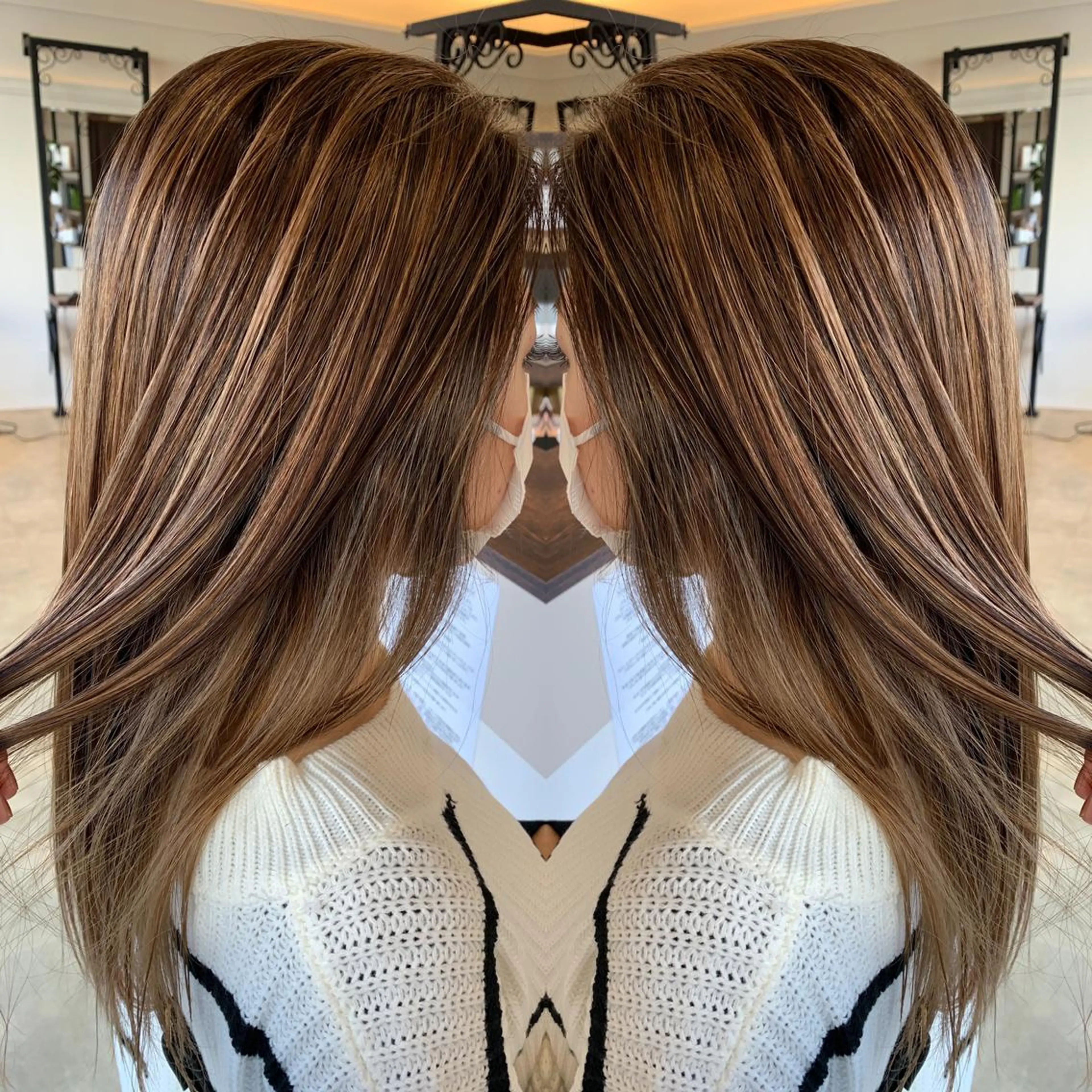 ロング カラー 伊藤 裕貴のヘアスタイル