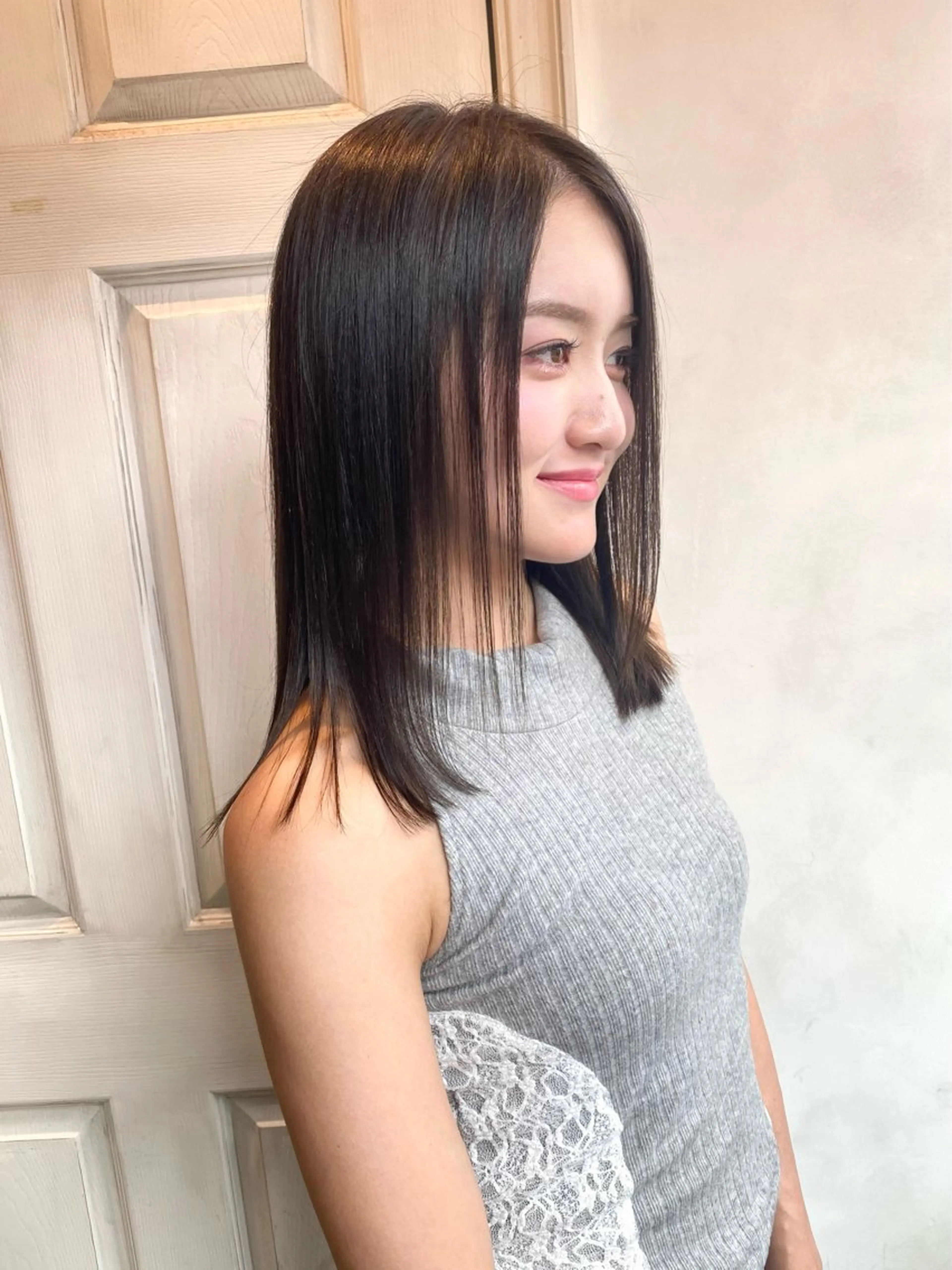 セミロング 縮毛矯正 千 田のヘアスタイル