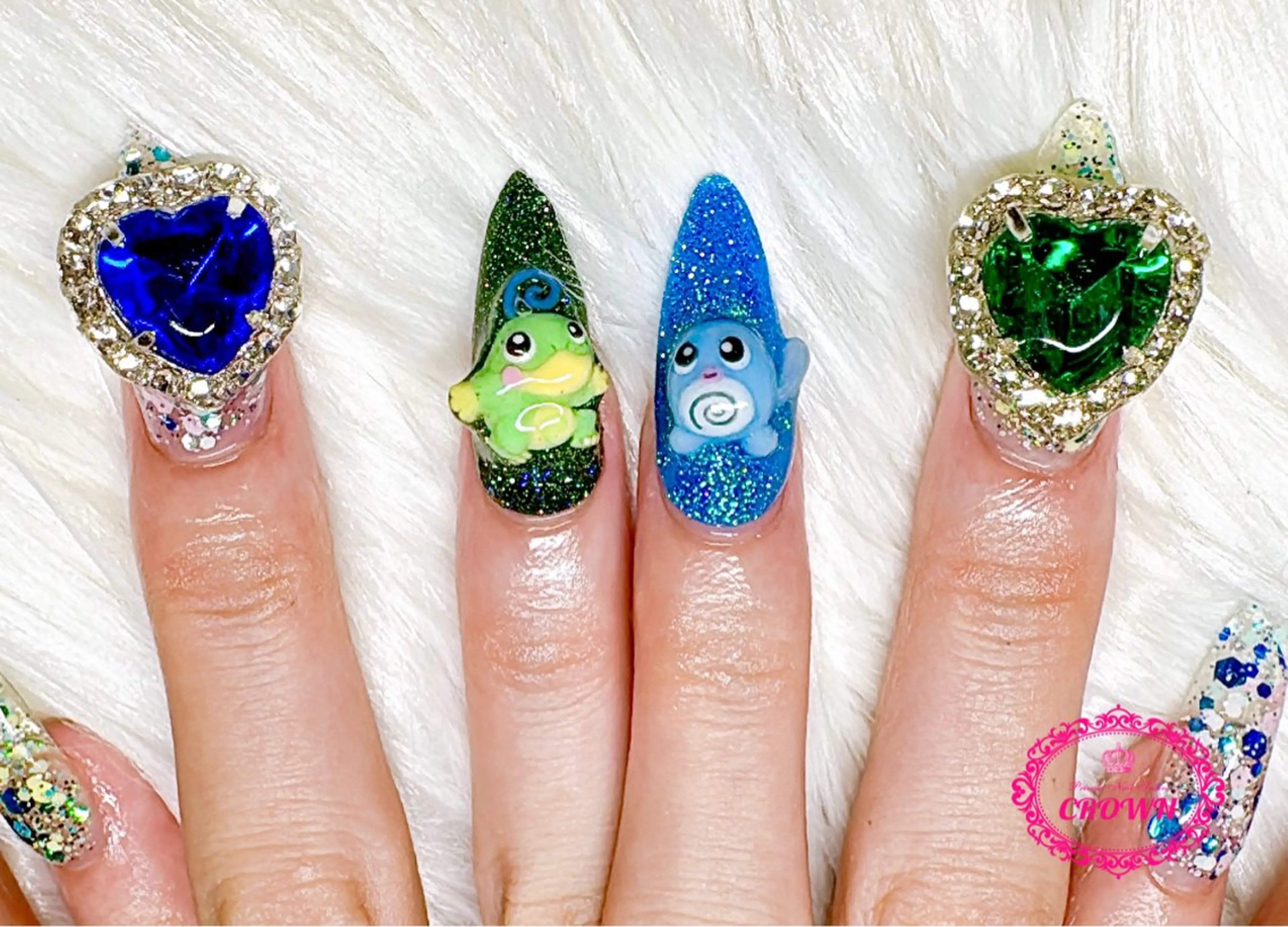 ネイル CROWN プライベートサロンのネイルデザイン