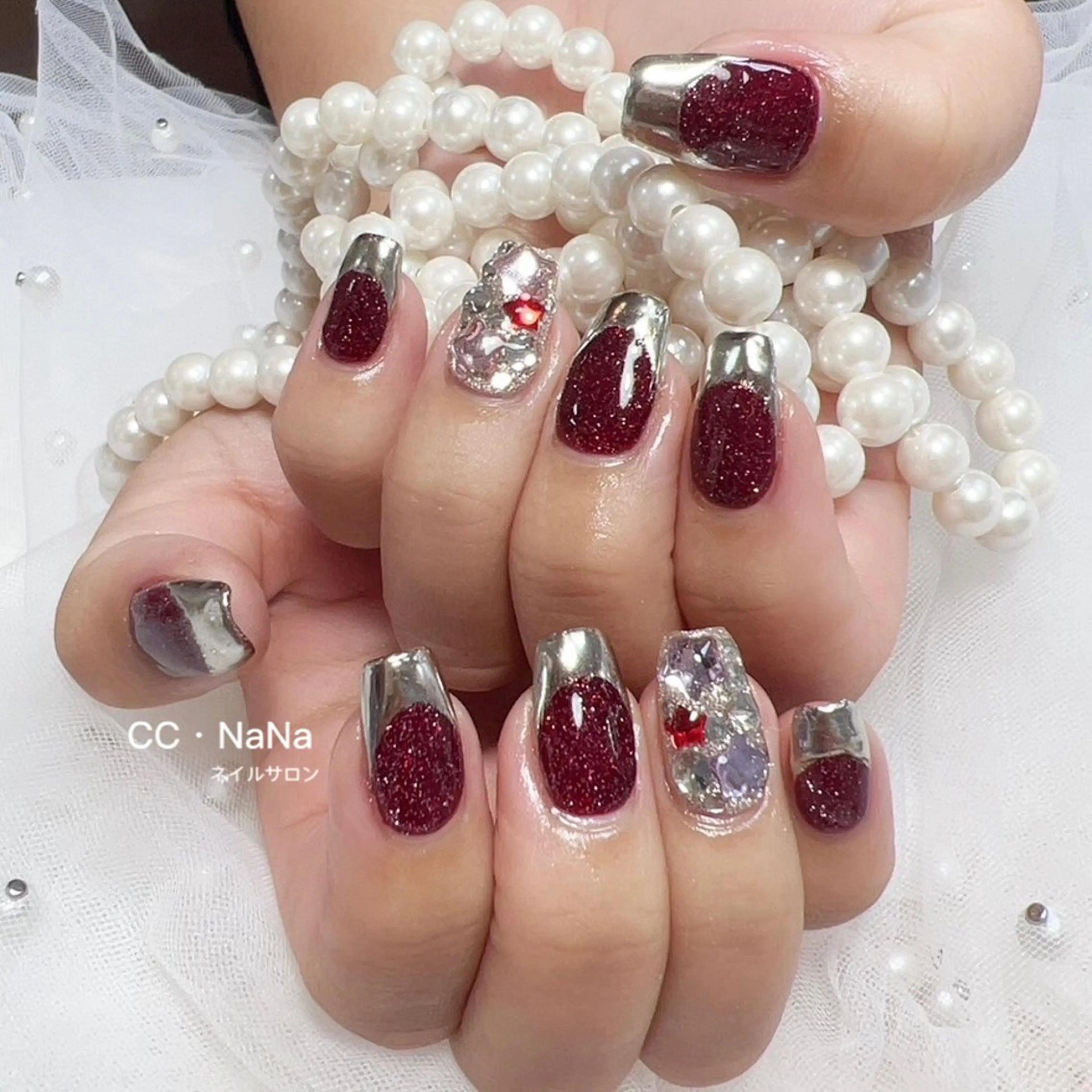 ネイル チークネイル フラッシュネイル ハート キラキラネイル 韓国ネイル ハンドネイル 💎CC・NaNa 韓国風ネイル🌙Cのネイルデザイン