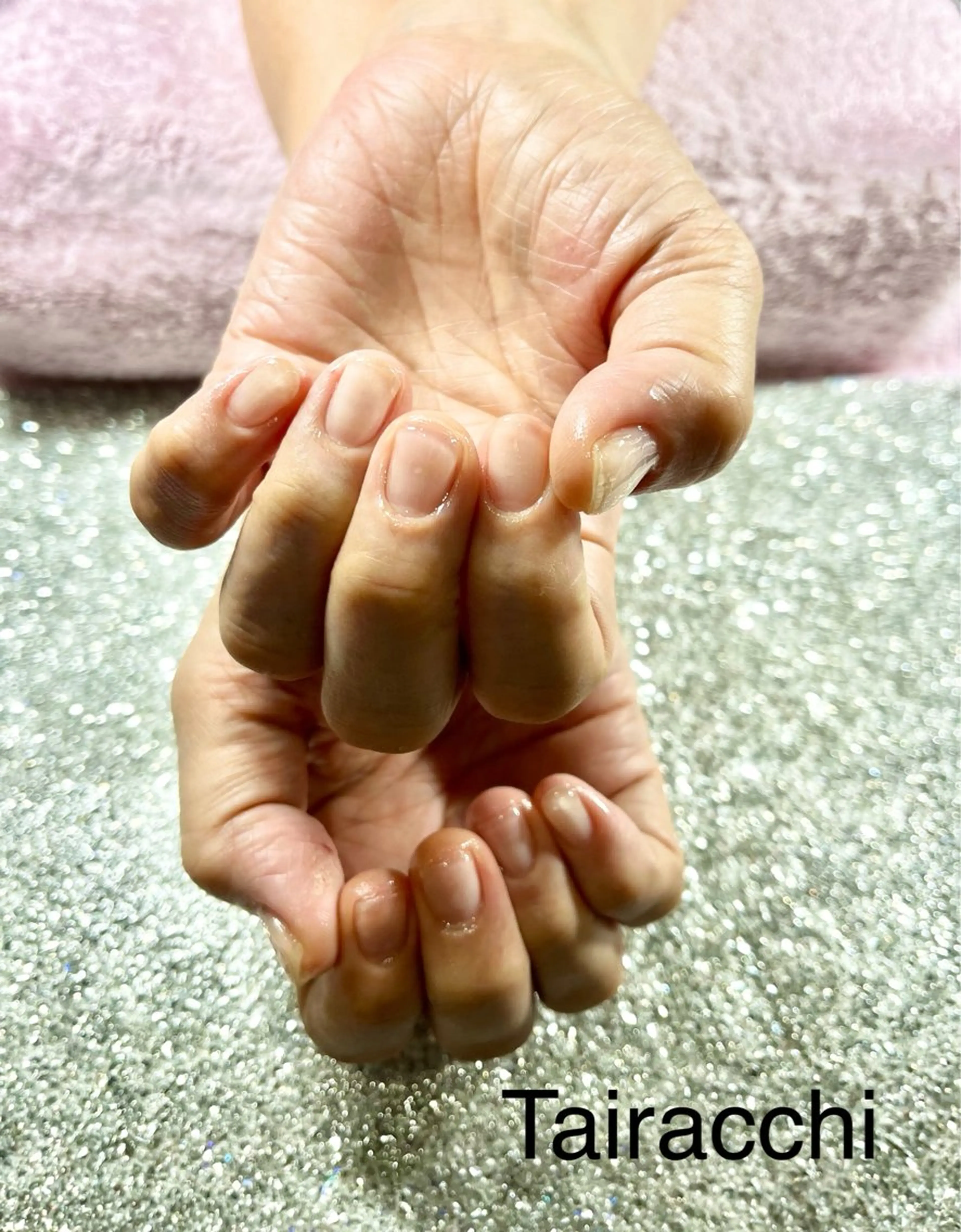 ネイル クリアネイル ジェルネイル キラキラネイル ハンドネイル Tairacchi タイラッチのエステ・リラクイメージ