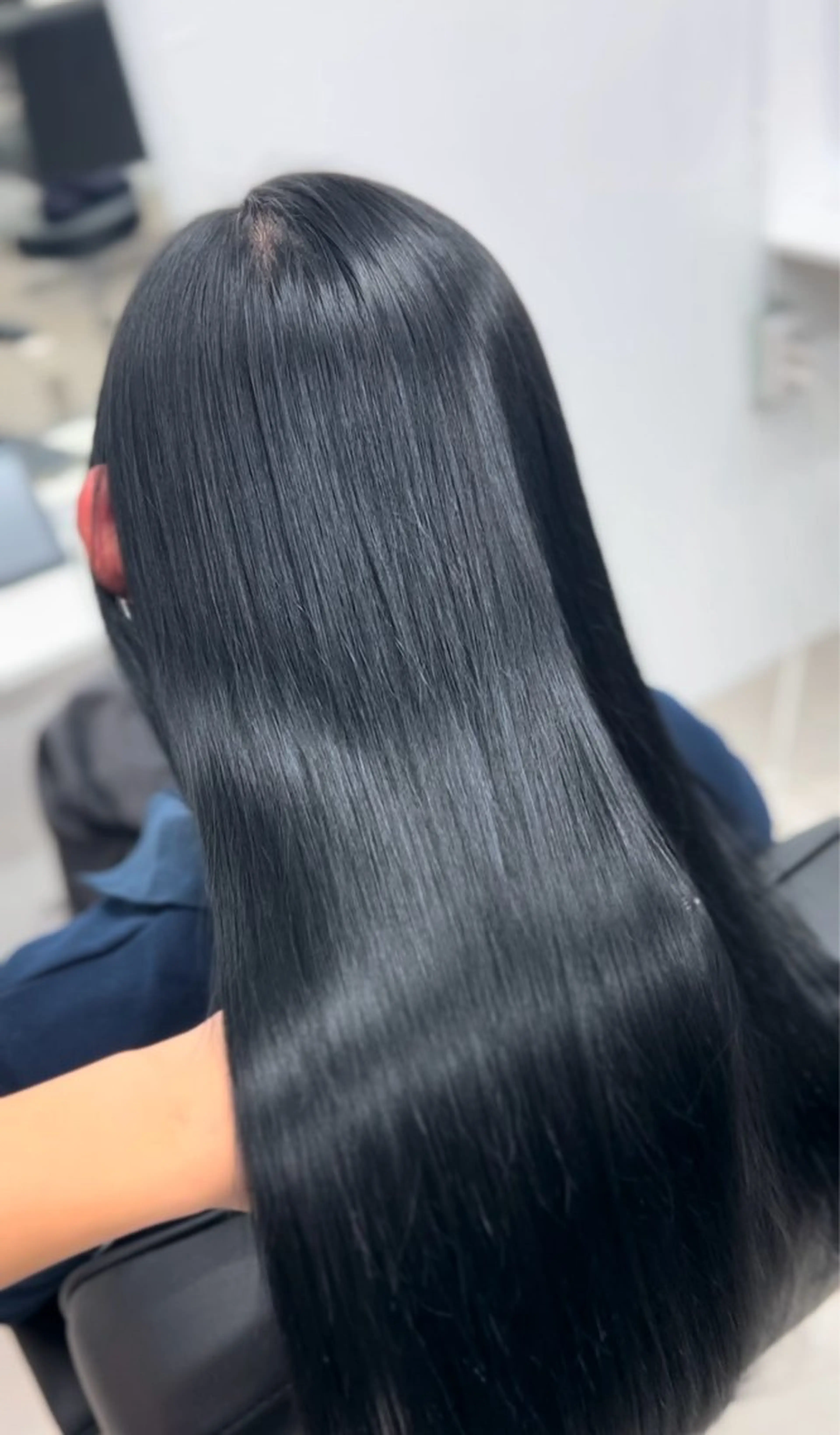 〖ミニモ限定☻〗〝髪質改善〟艶color＋treatmentの写真