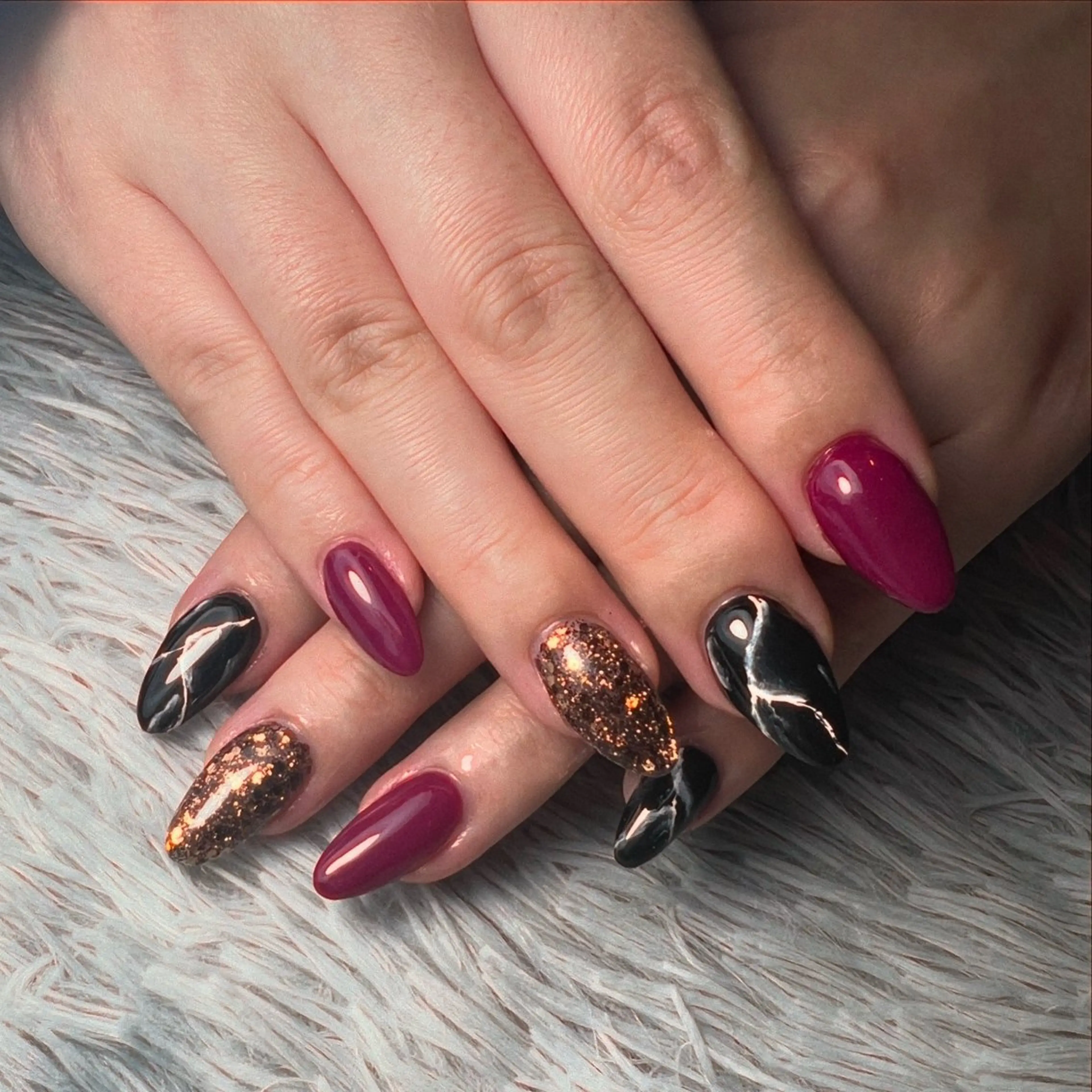 ネイル ボルドー 大理石ネイル(マーブル) スカルプネイル ハンドネイル シェヌネイル JURAのネイルデザイン