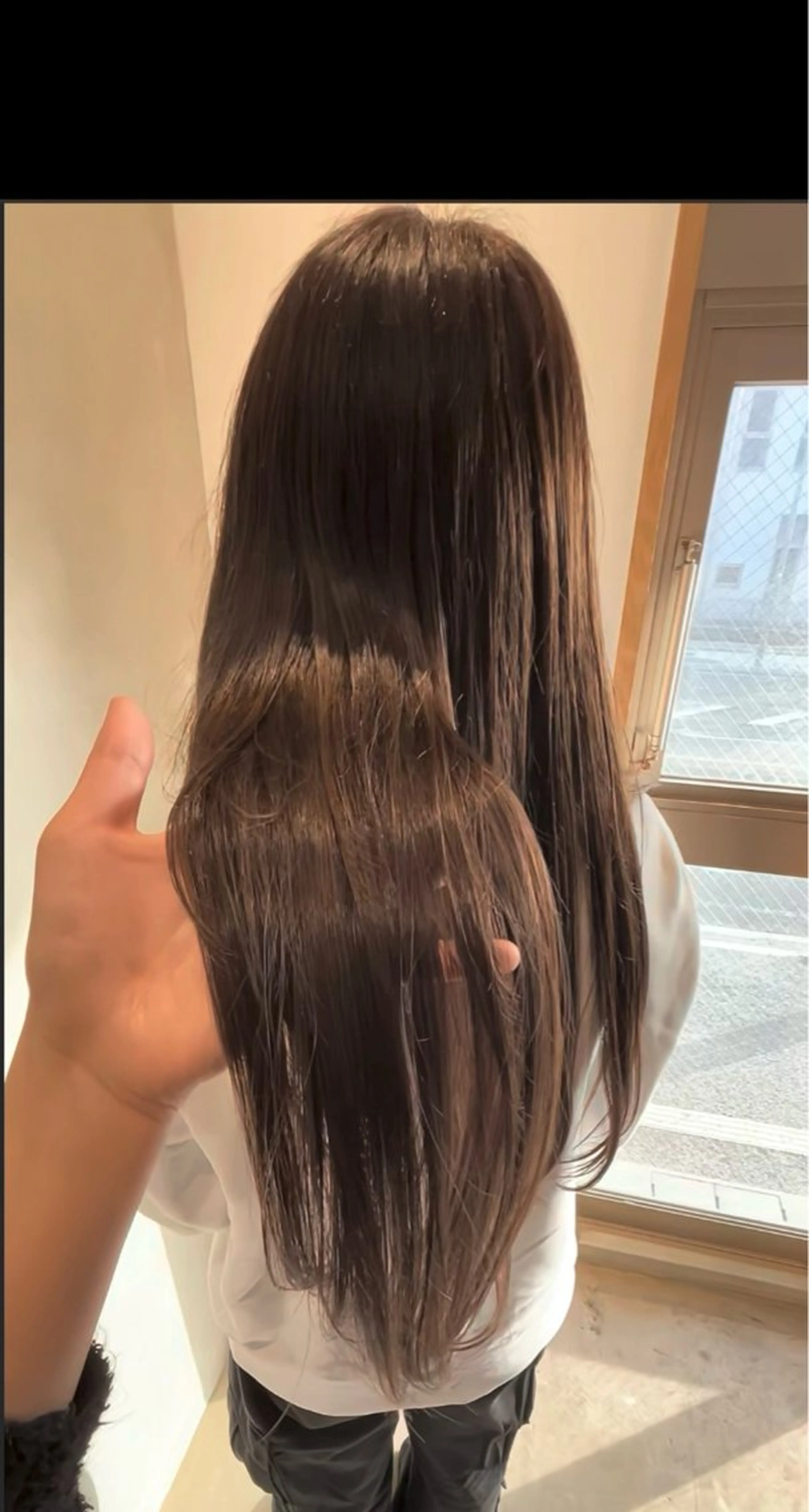 ロング ブリーチ/ハイトーン /透明感のヘアスタイル