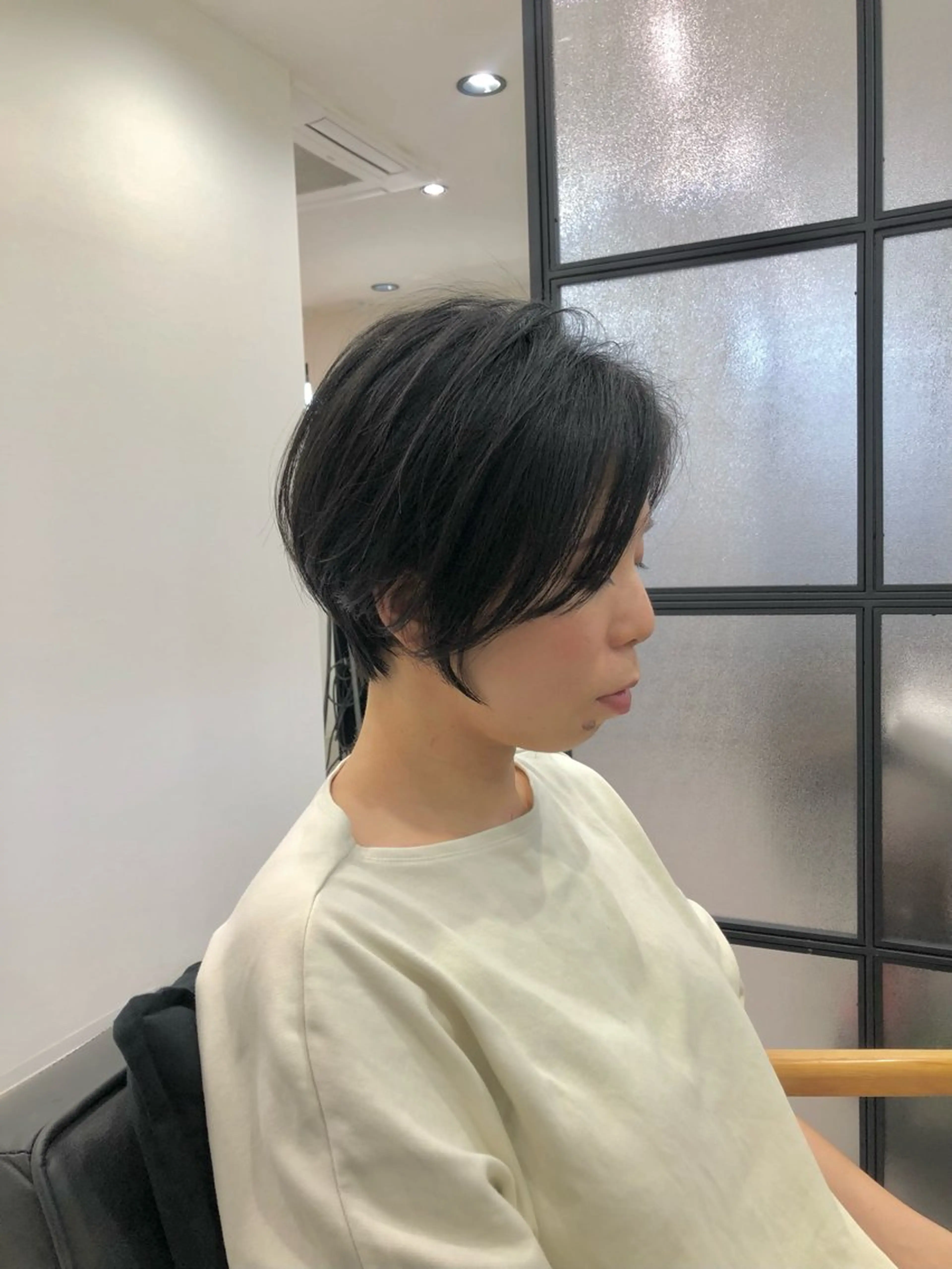 ショート 丸橋 友貴のヘアスタイル