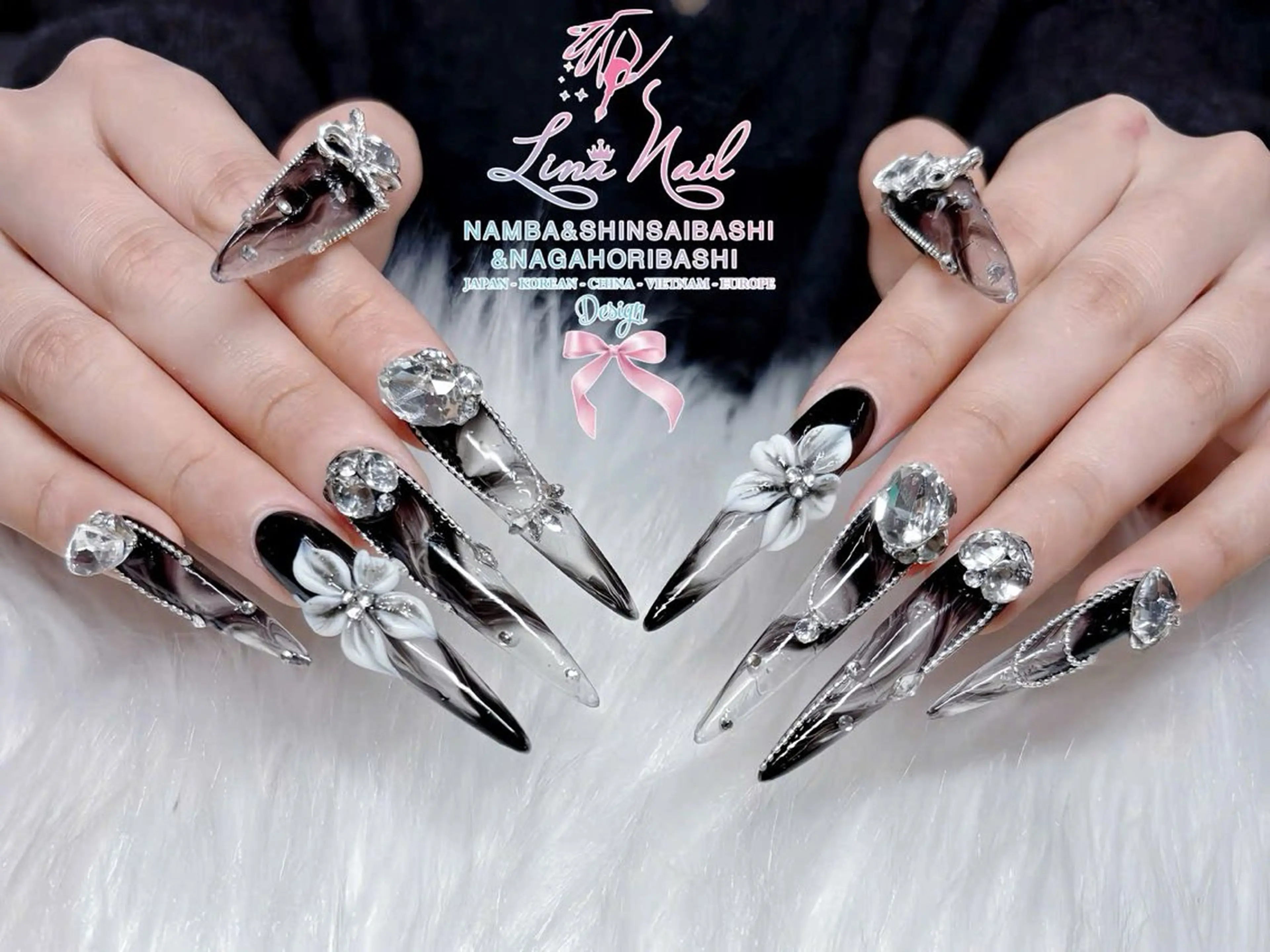 ロング 韓国風ヘア ロング クリスマス 79Linanailnamba所属・Linanail Nambaのネイルデザイン