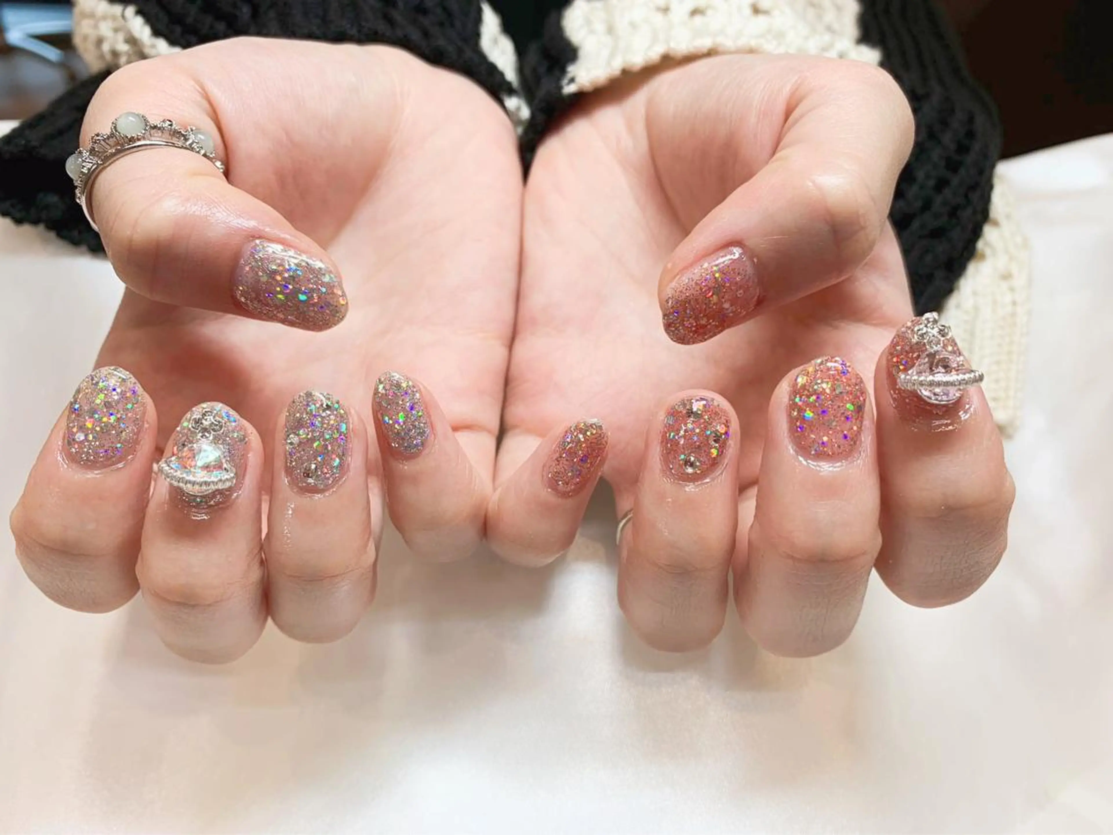 ネイル Ui_Amor (パラジェル)のネイルデザイン