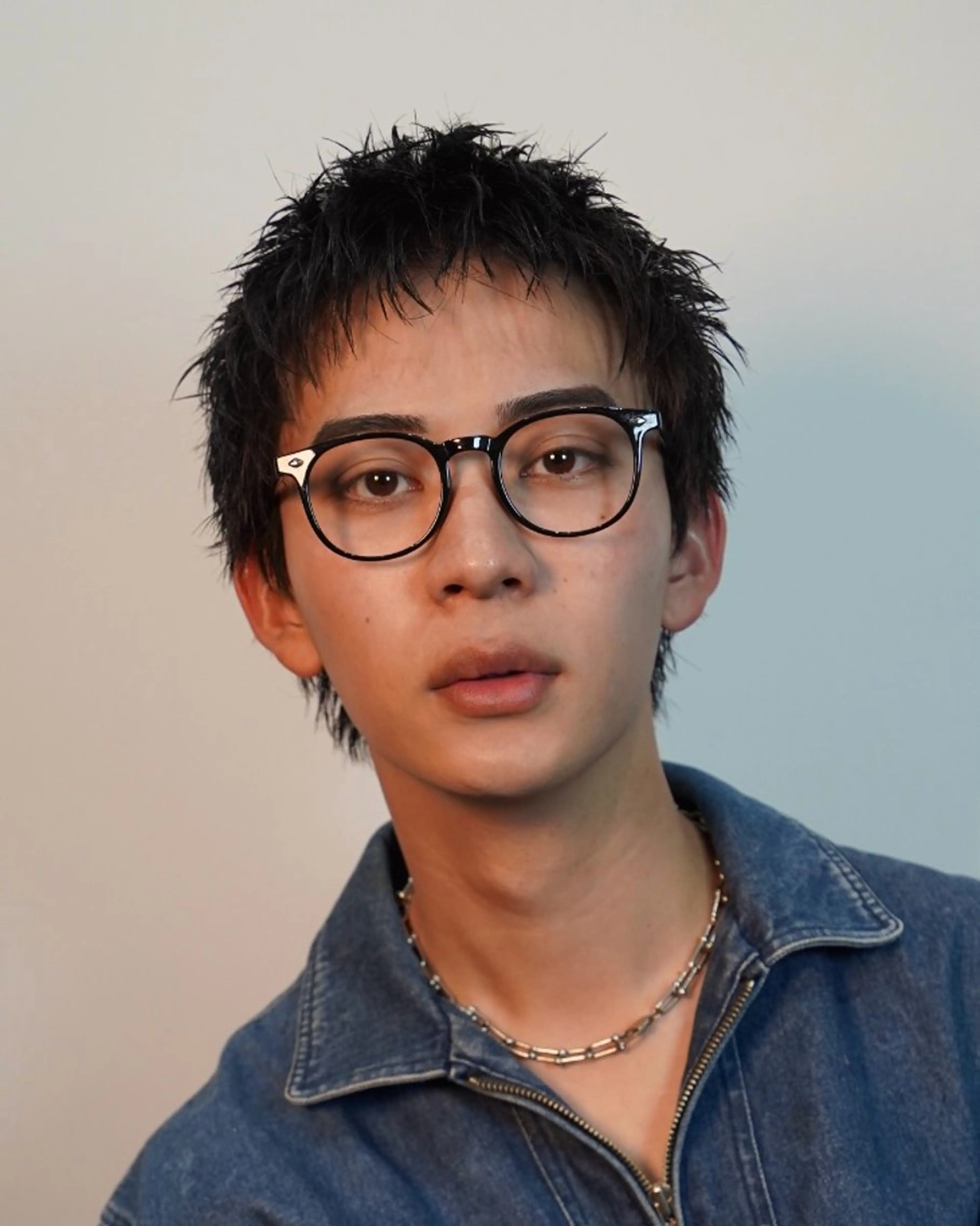 ショート メンズ メンズハイトーン メンズパーマ メンズショート スパイキーショート ショートヘア カット トリートメント スパイキーショート メンズ特化/鈴木美璃のヘアスタイル