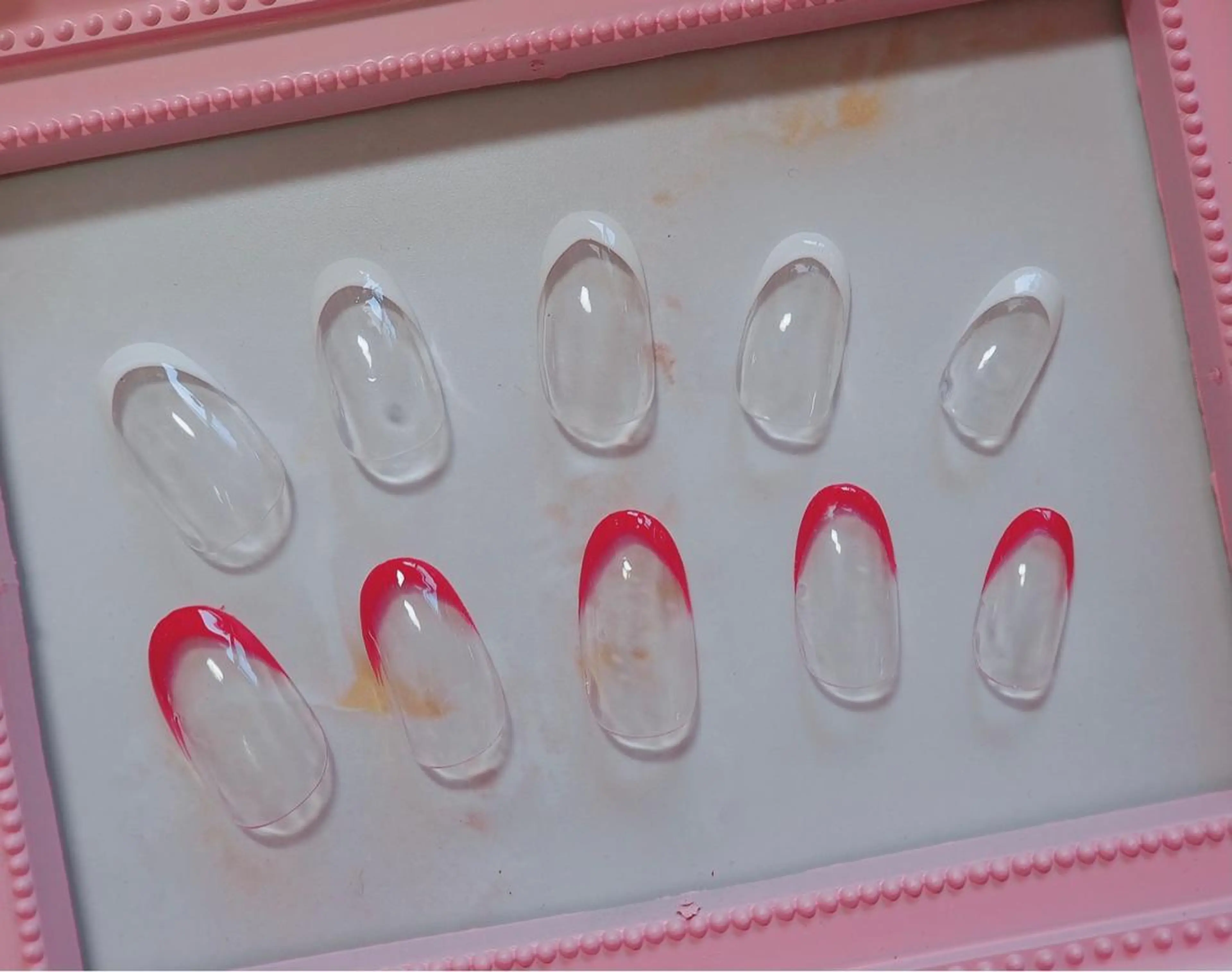 ネイル フレンチネイル オーナーネイリスト MAKIのネイルデザイン