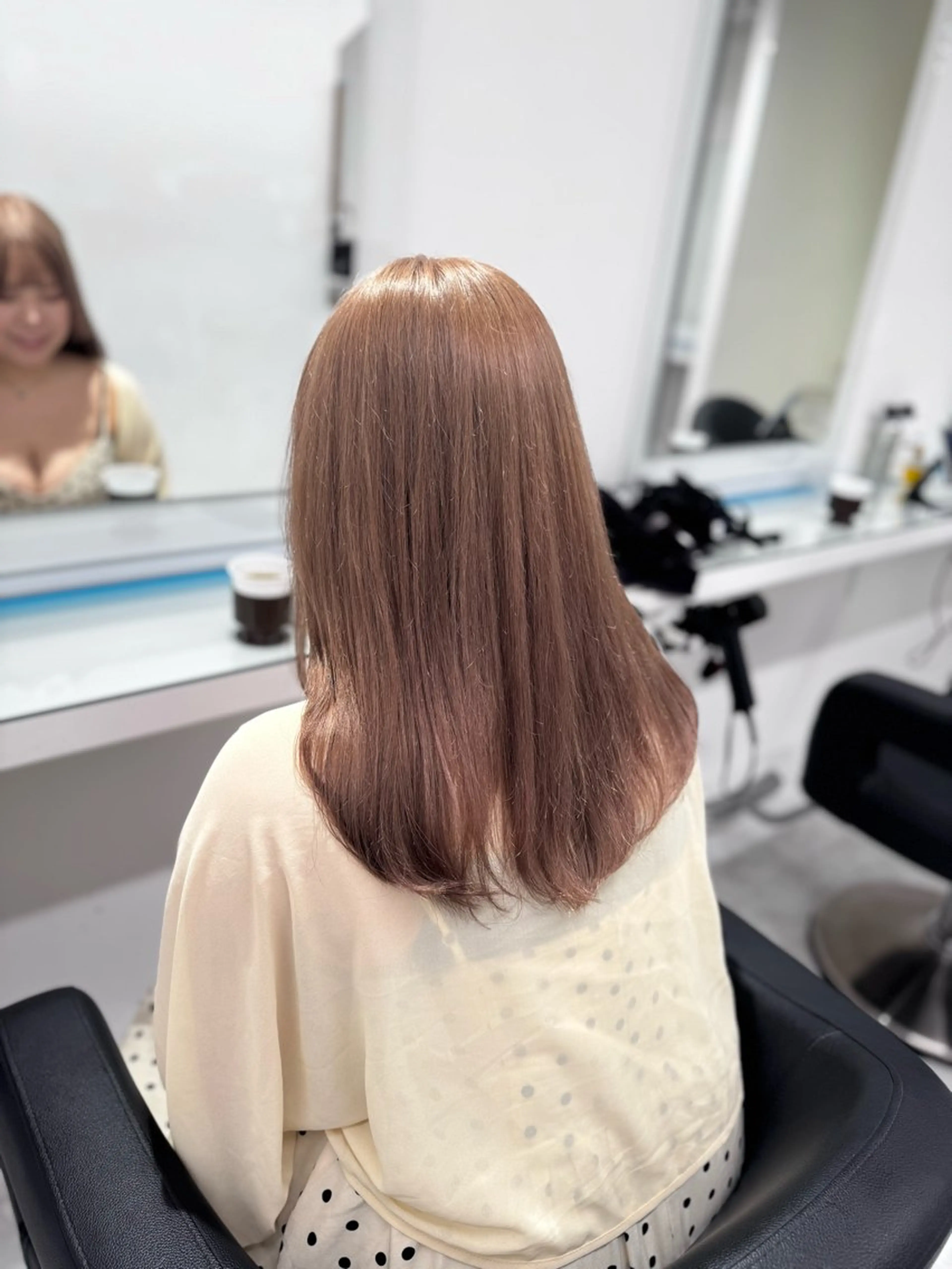 ロング カラー ヘアアレンジ カット 縮毛矯正 ヘアセット 透け上品ハイトーン 職人ゆうと🤍のヘアスタイル