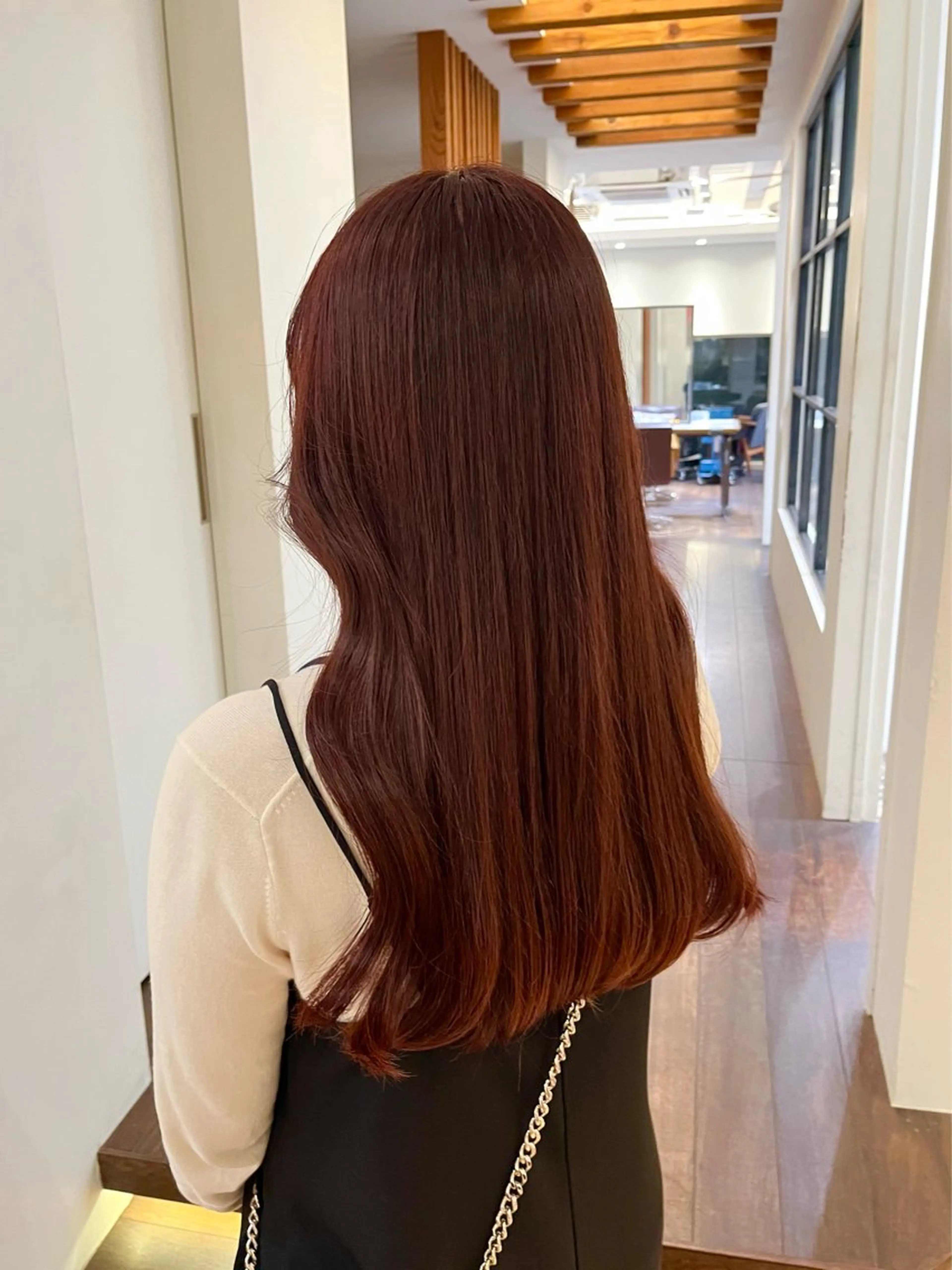 ロング カラー レッドカラー ヘアカラー トリートメント るな/暖色、 ベージュカラー🎀のヘアスタイル