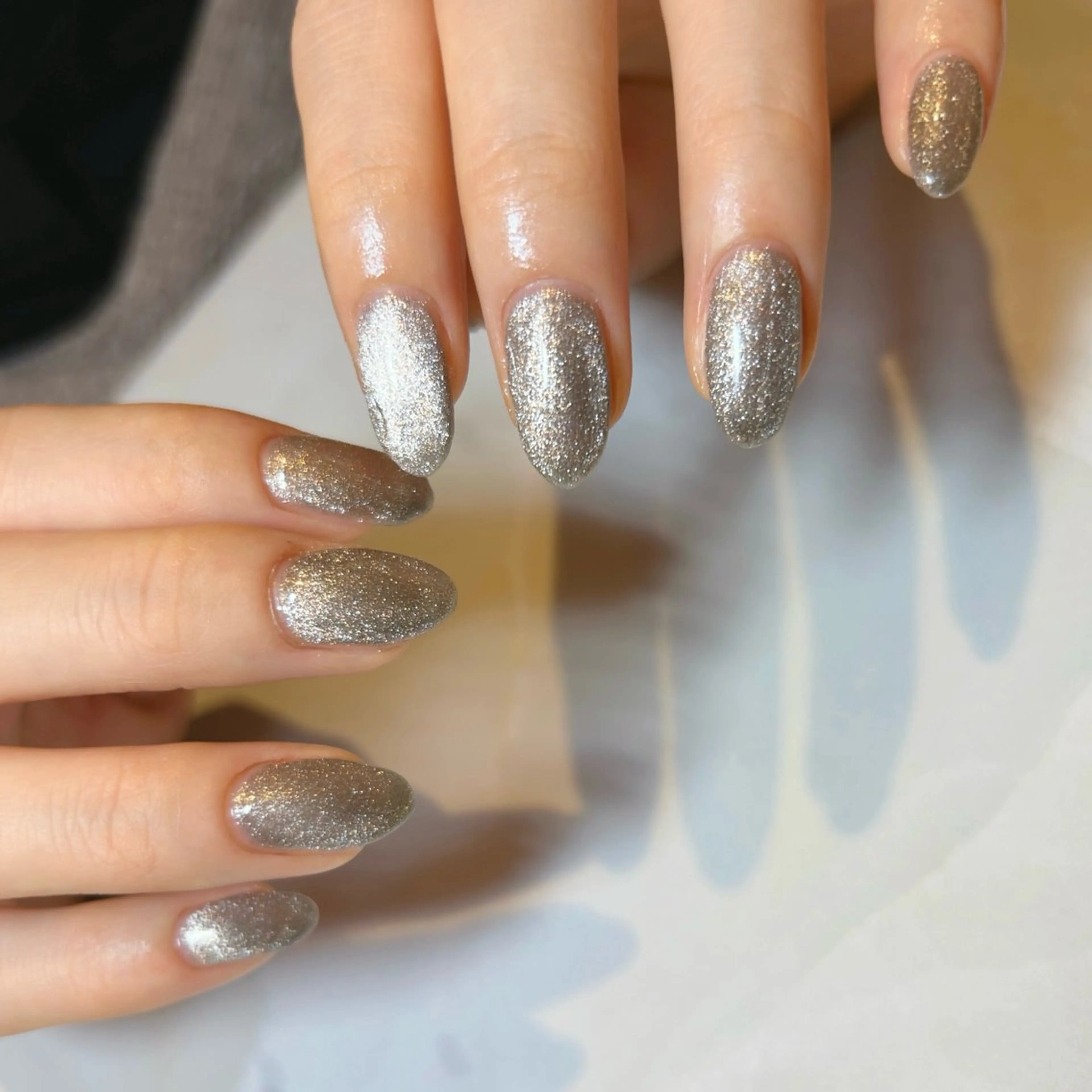 ネイル マグネットネイル シンプルネイル 黄色 THReee+ ericoのネイルデザイン