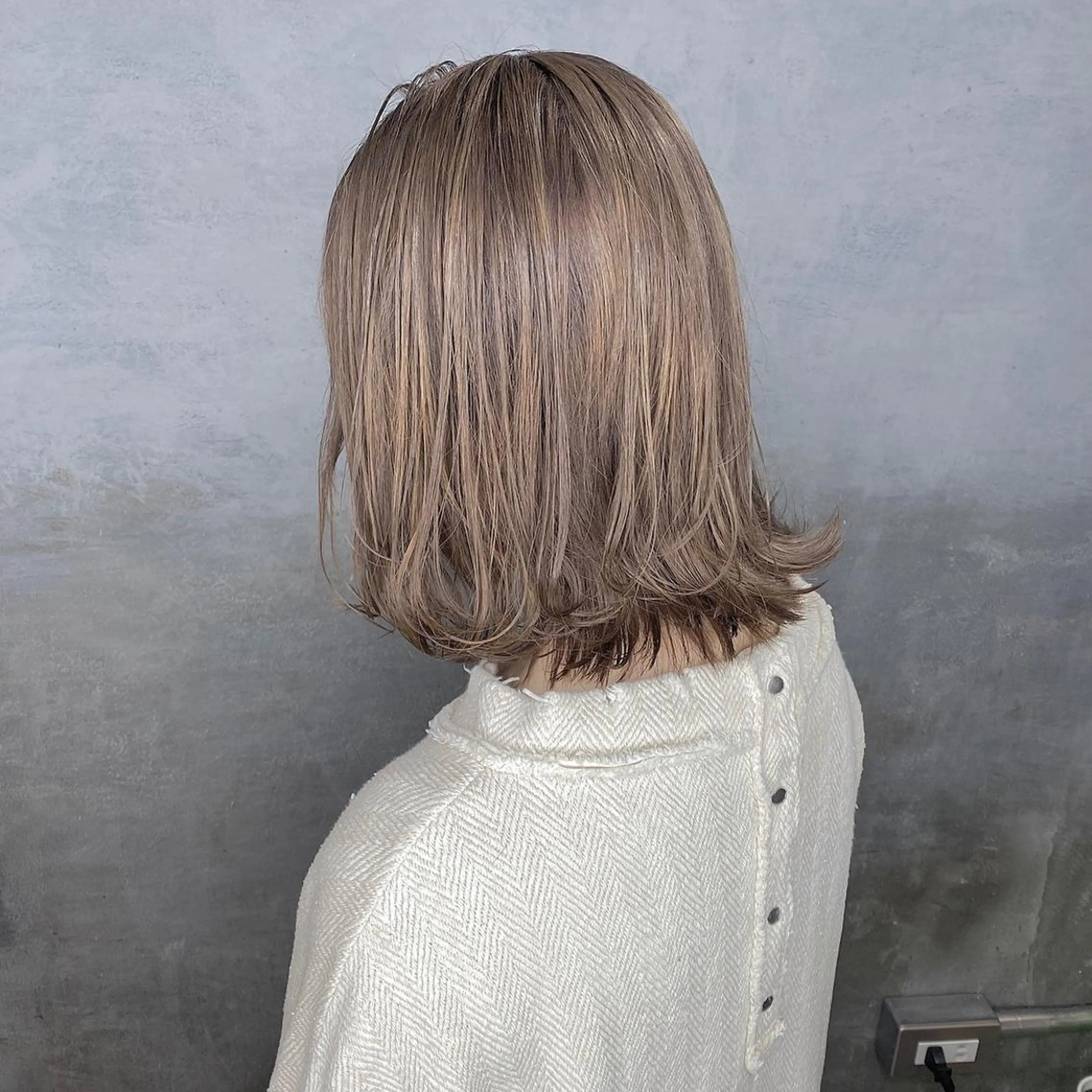 ショート カラー CLUTCH天王寺 西藤遥河のヘアスタイル