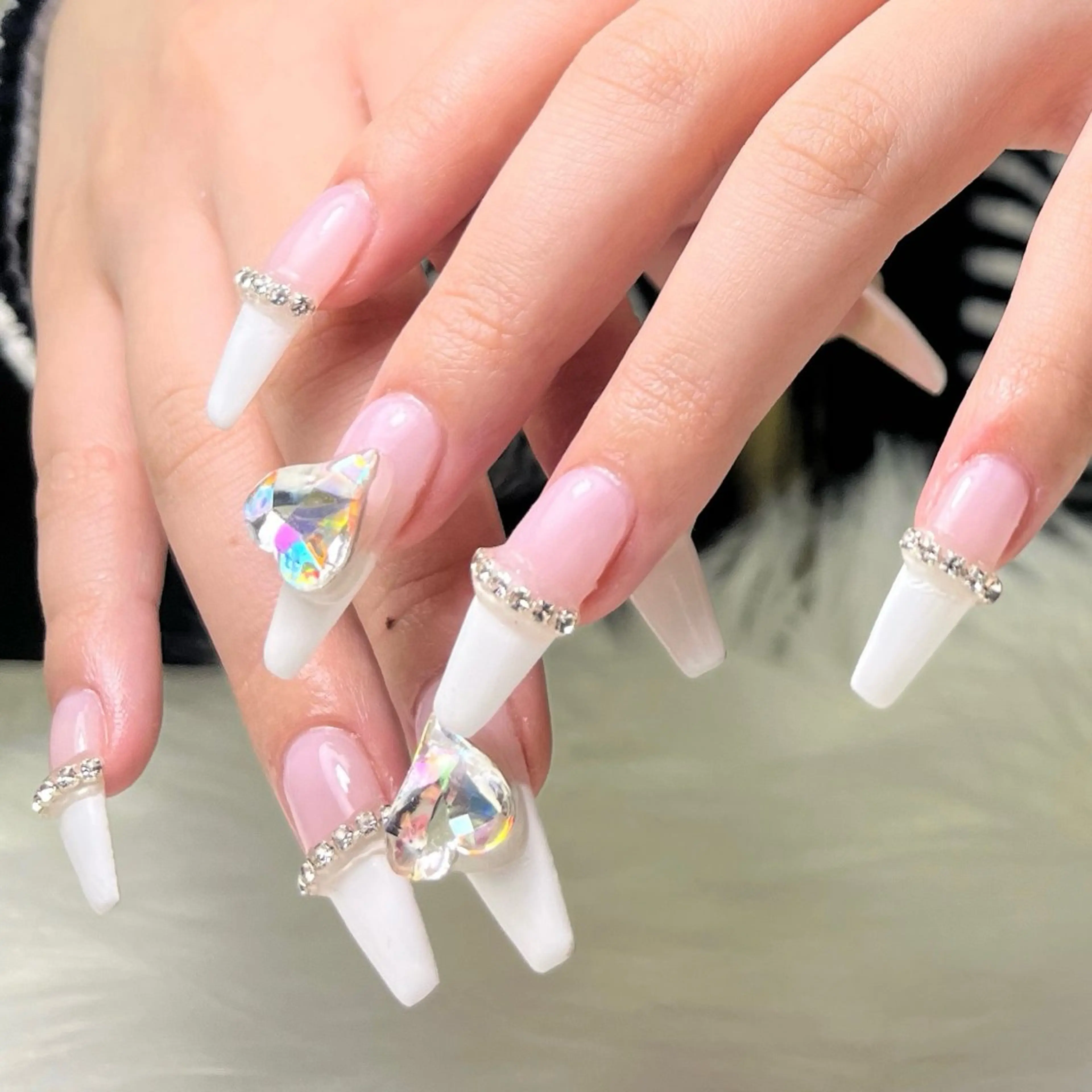 ネイル ハンドネイル limo/ kotomiのネイルデザイン