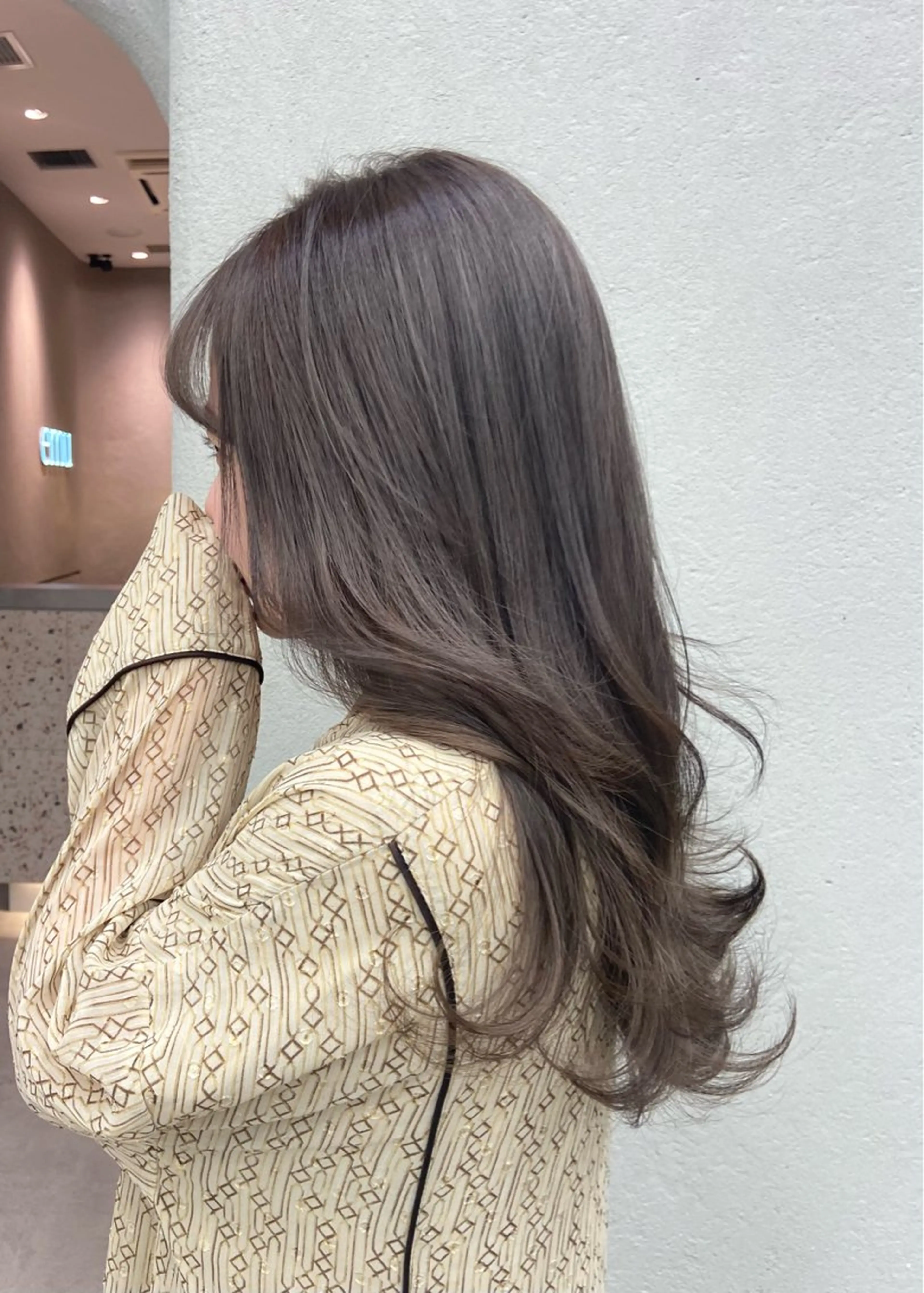 ロング カラー 高松 沙耶のヘアスタイル