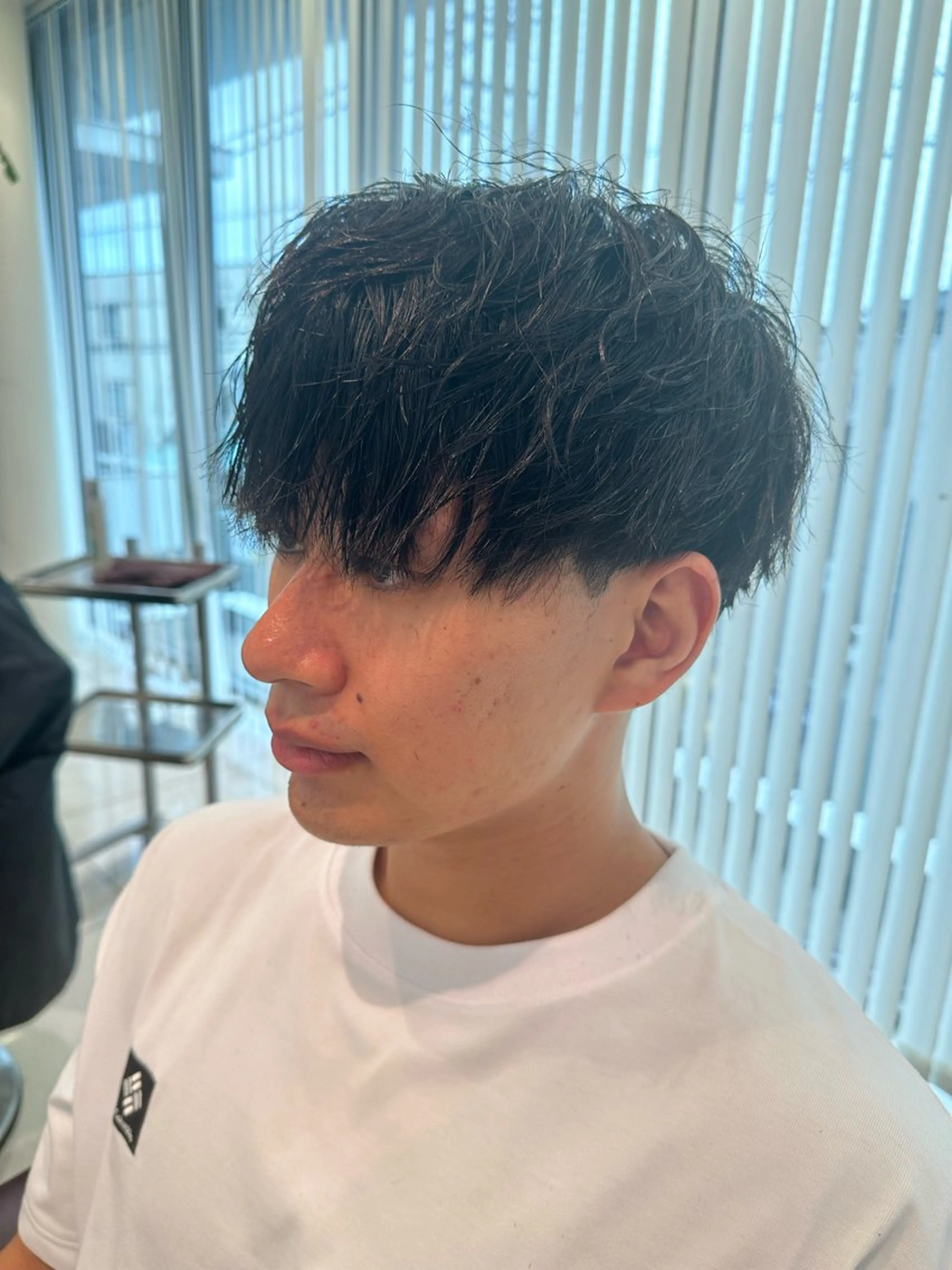 メンズ マッシュ 刈り上げ ブリーチカラー /メンズパーマ/陸のヘアスタイル