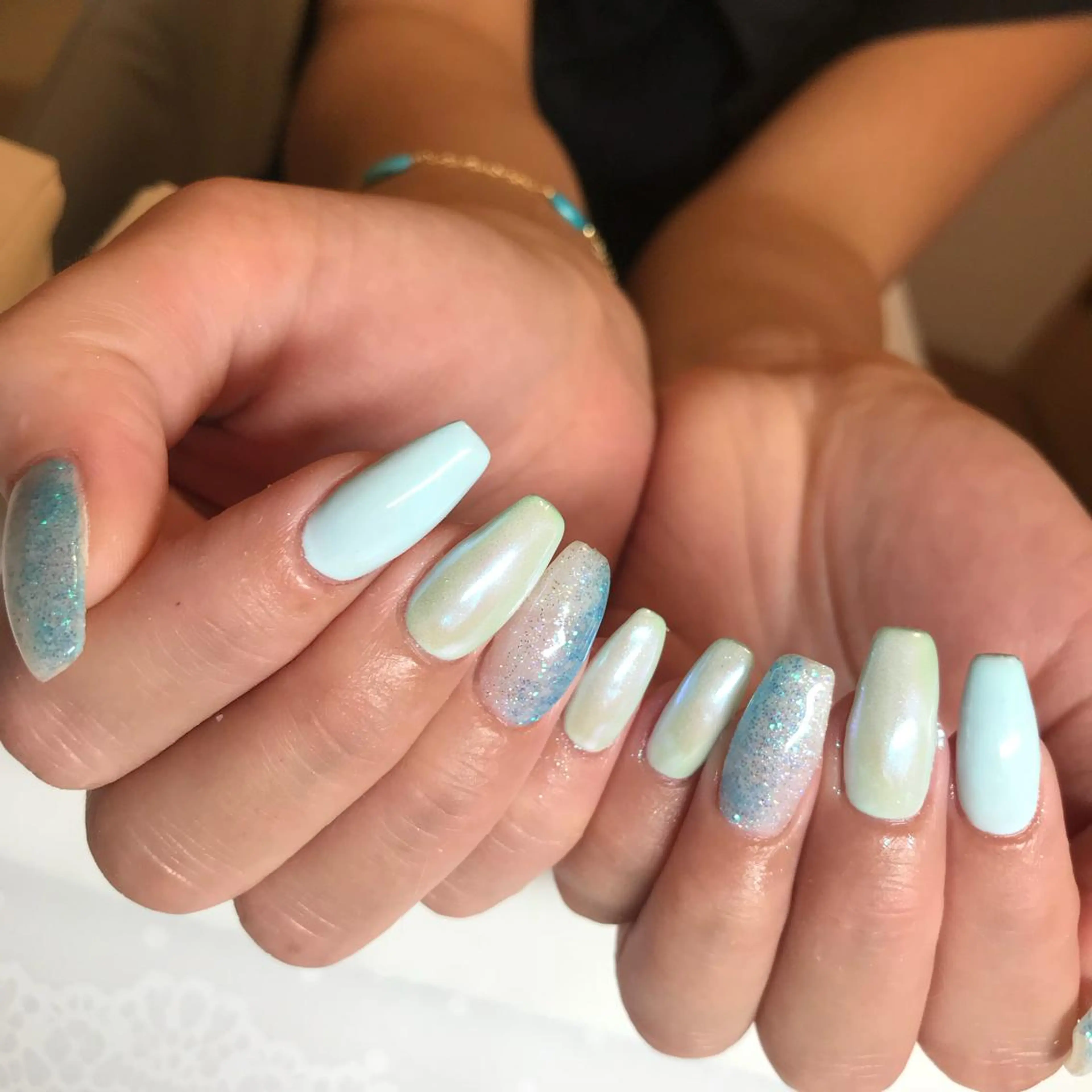 ネイル ブルー ミラーネイル maggienail所属・Maggie Nagisaのネイルデザイン