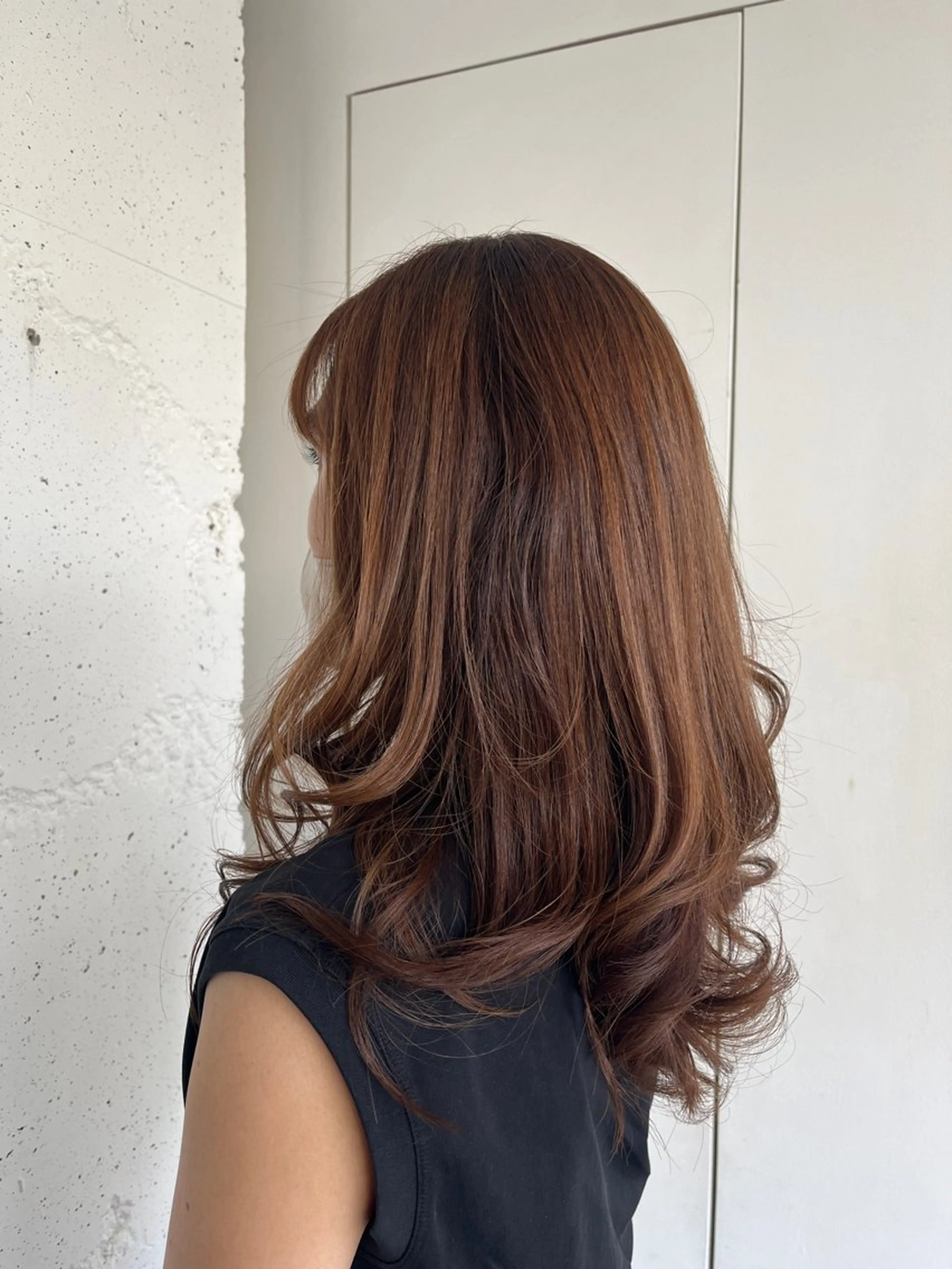 セミロング カラー ブラウンカラー ココアブラウン アルバサンス所属・中居 蒼士のヘアスタイル