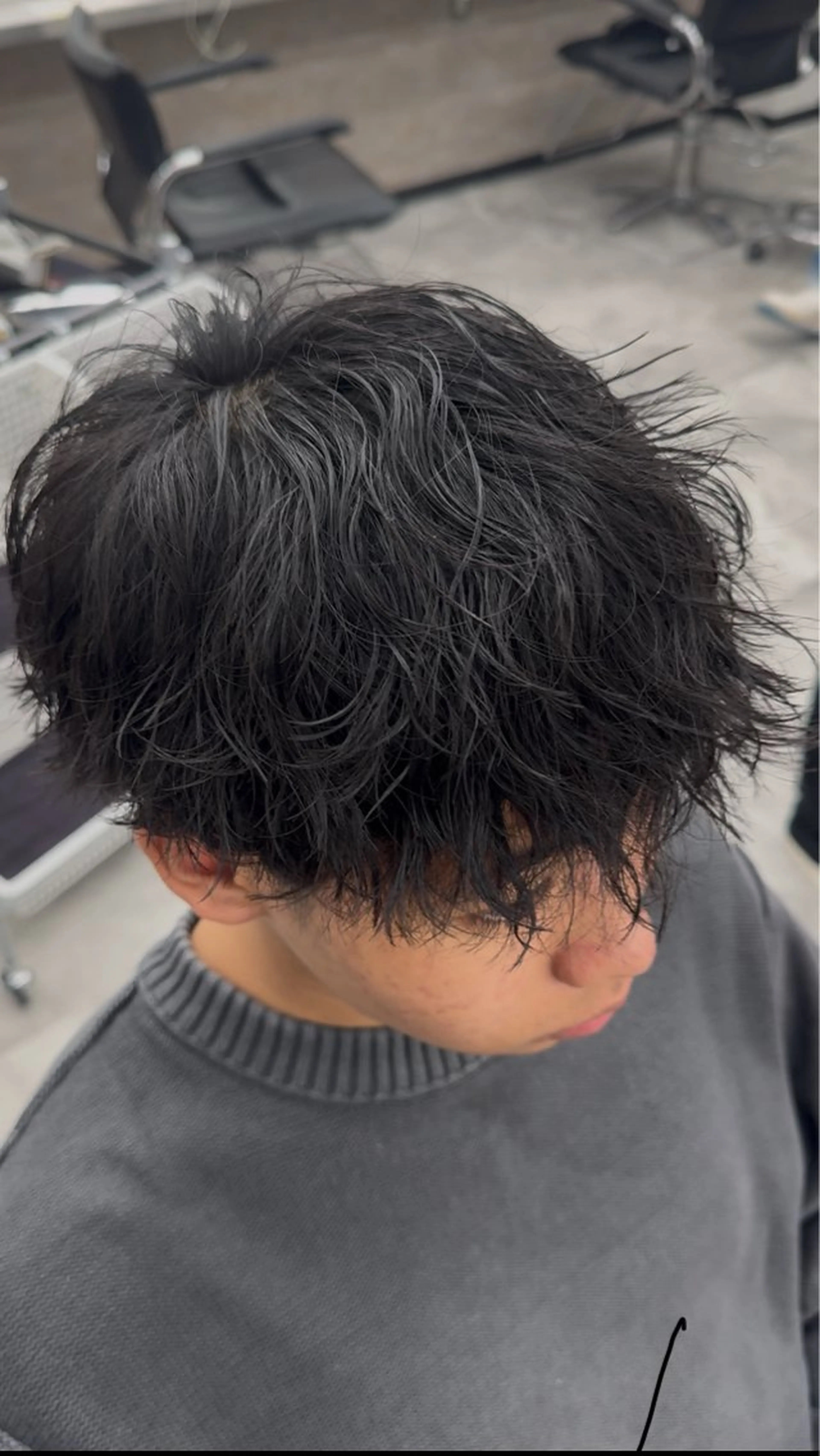 メンズ メンズパーマ HOMME BLANCHE'所属・稲村 和己のヘアスタイル