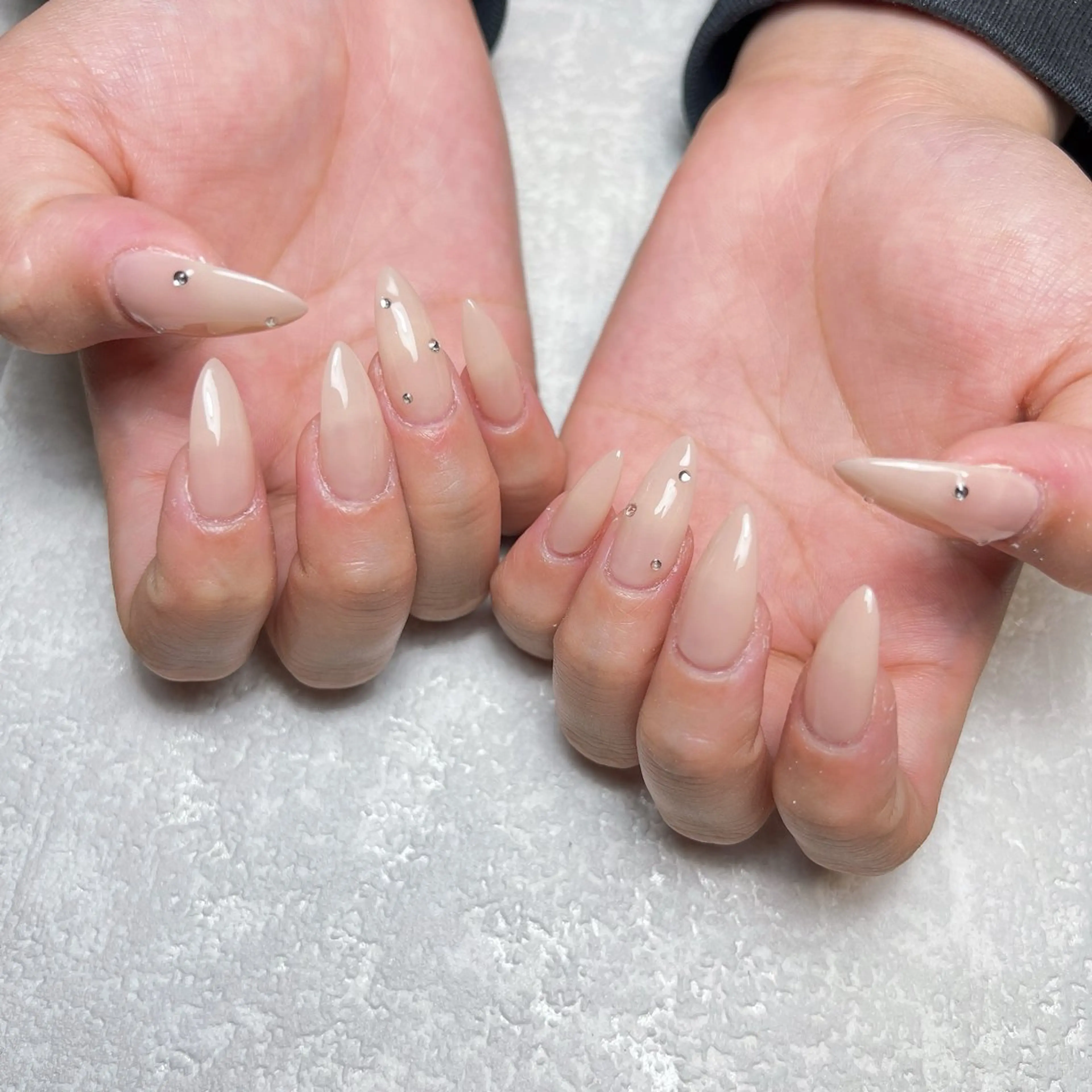 ネイル ハンドネイル lifra Hinaのネイルデザイン