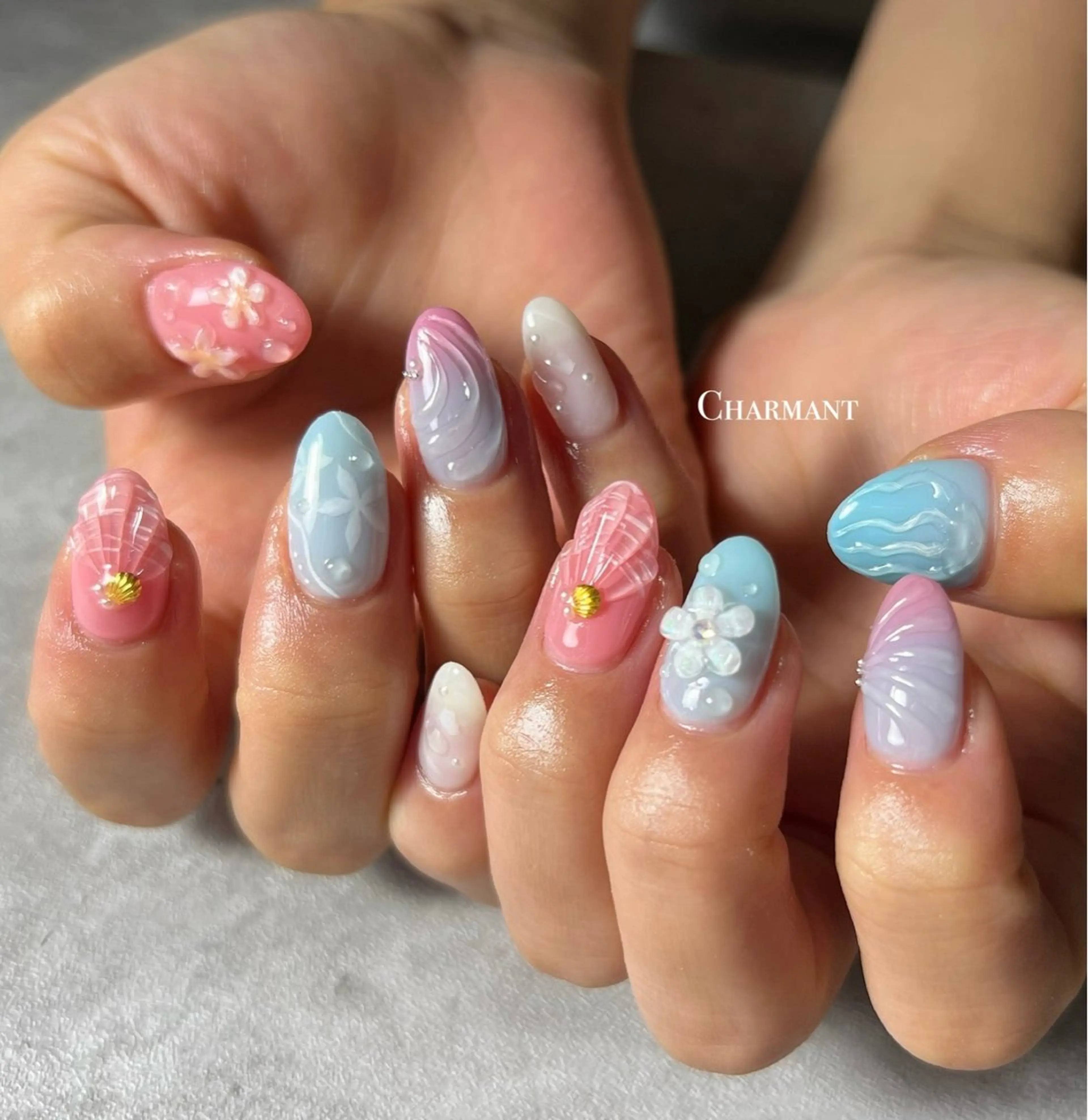 ネイル ハンドネイル Minako 【Charmant】のネイルデザイン