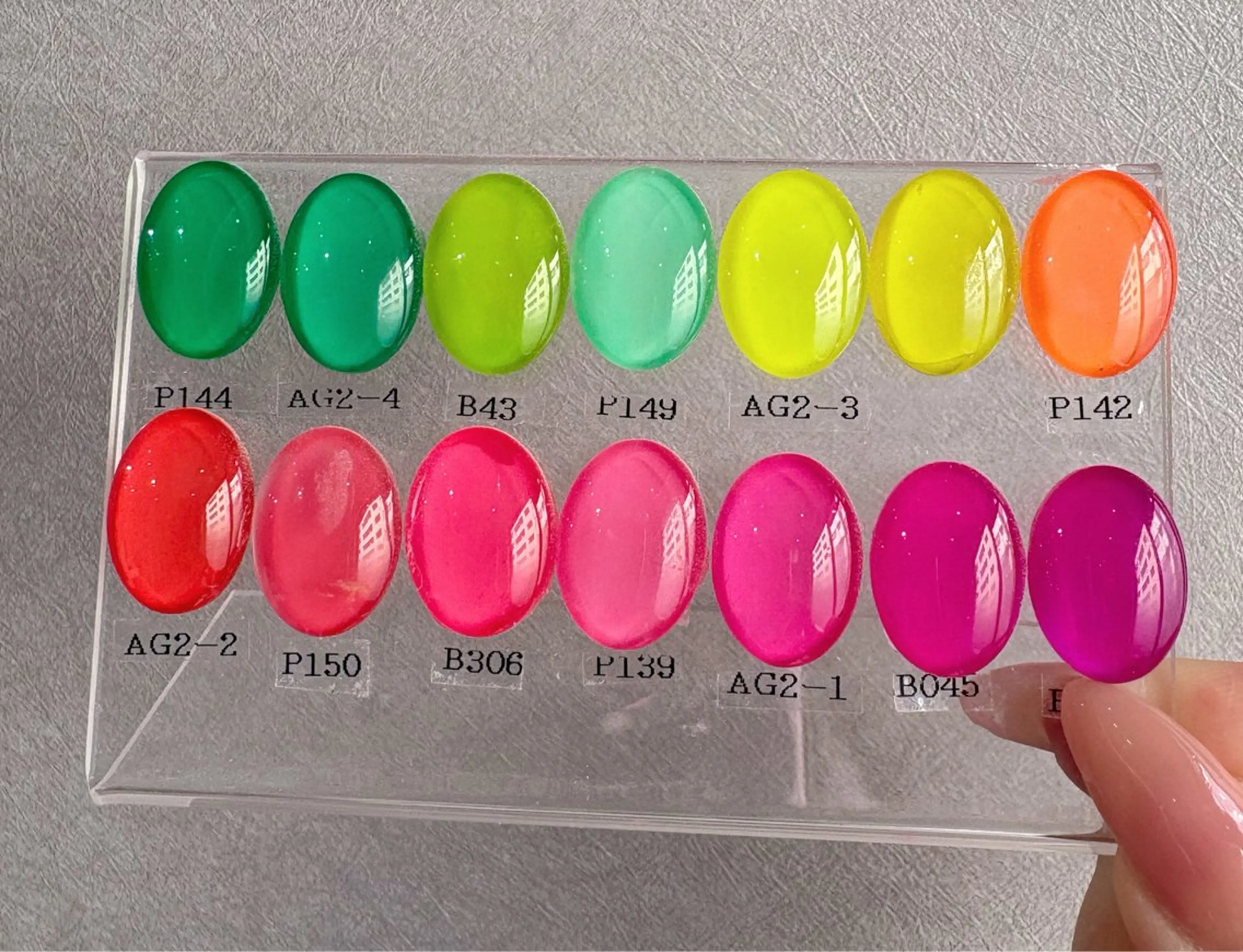 ネイル Nail R🌷 AKARI恵比寿のネイルデザイン