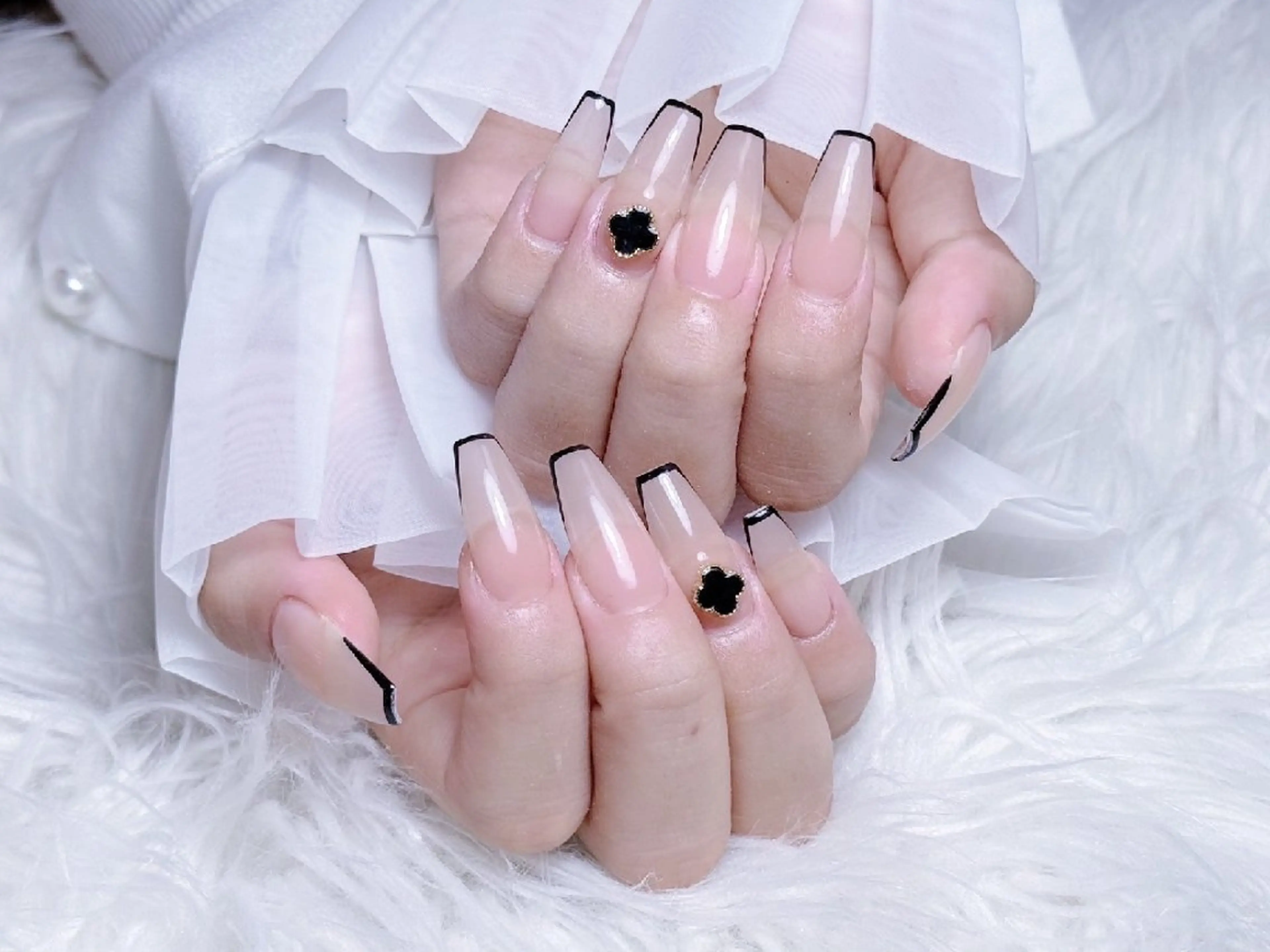 ネイル ハンドネイル 🌈Yun nail hyejin💋のネイルデザイン