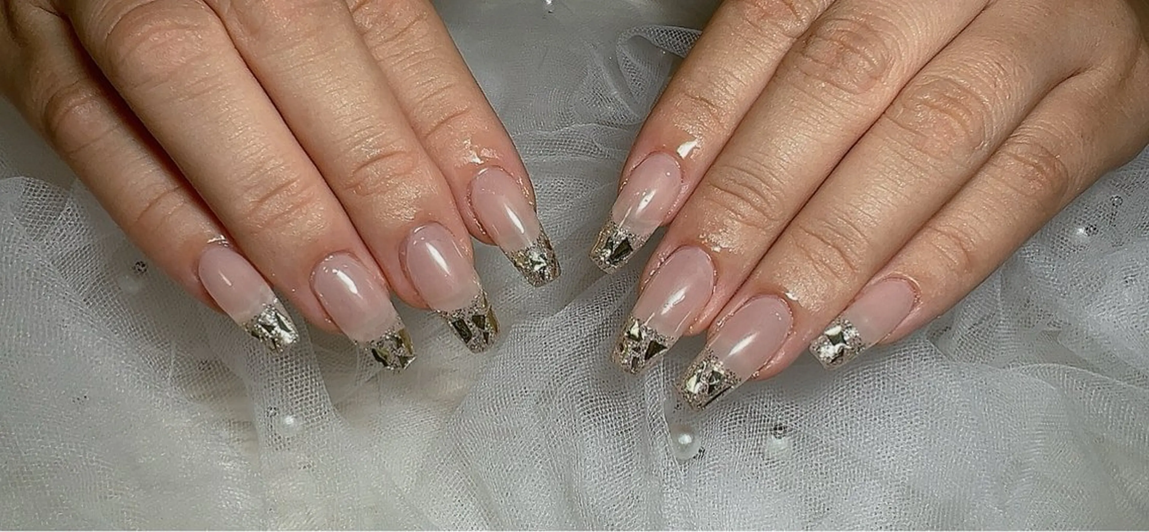 ネイル フレンチネイル ガラスフレンチ Ruana Nailのネイルデザイン