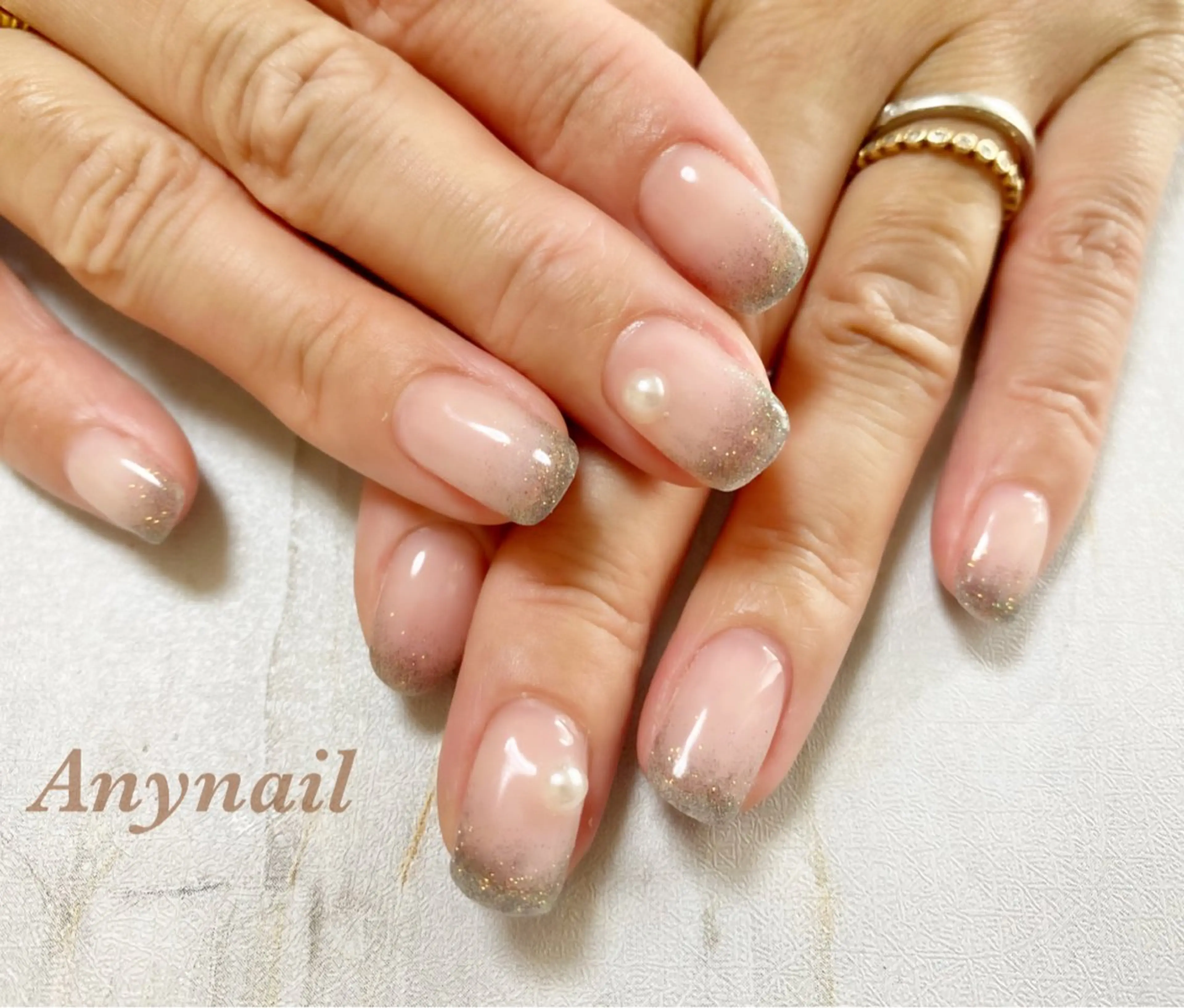 ネイル ブルー グラデーション ラメ(グリッター) ラメグラデーション 岩澤 恵子のネイルデザイン