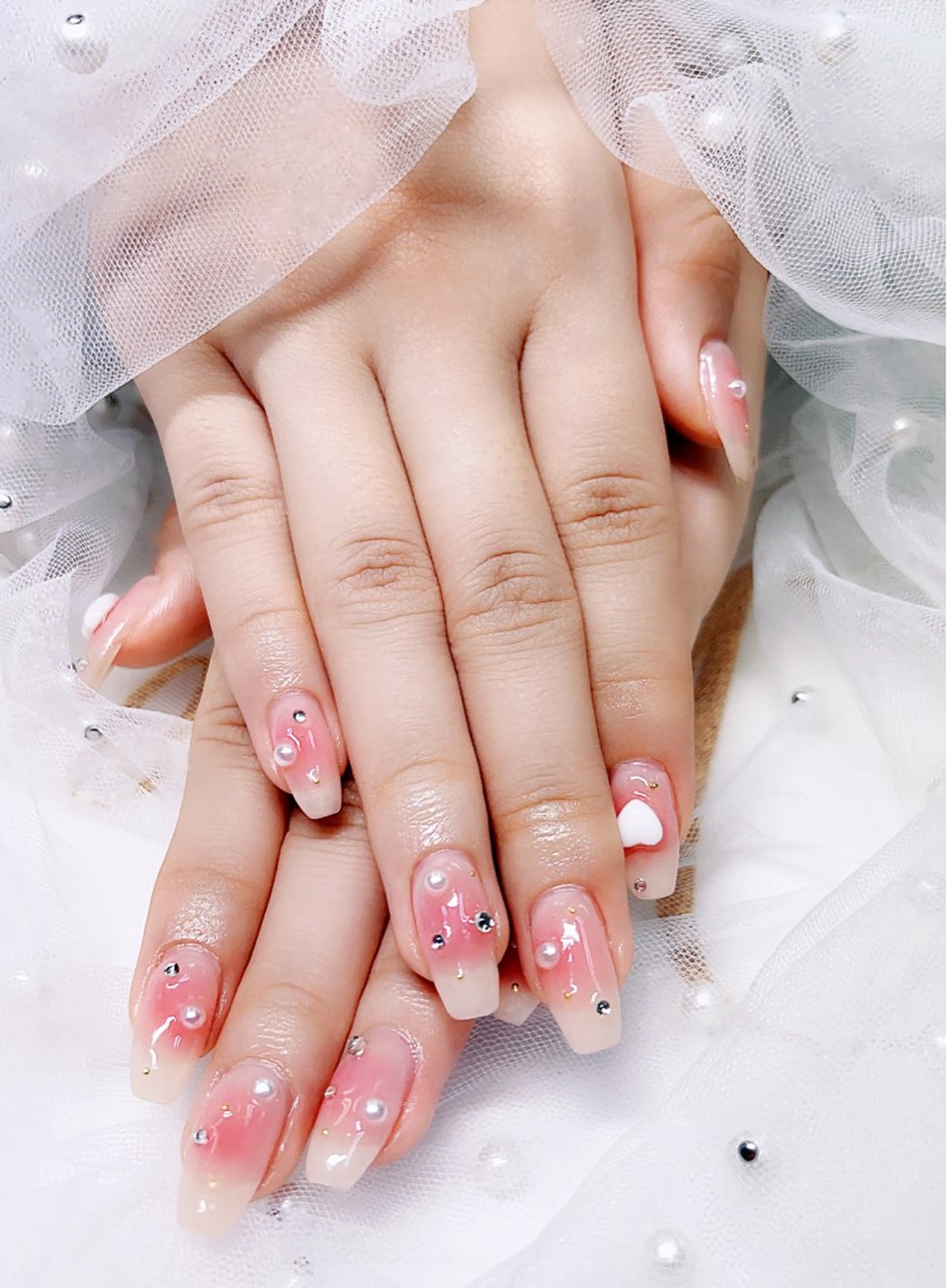 ネイル ルアナネイルサロン所属・ルアナネイル サロンのネイルデザイン