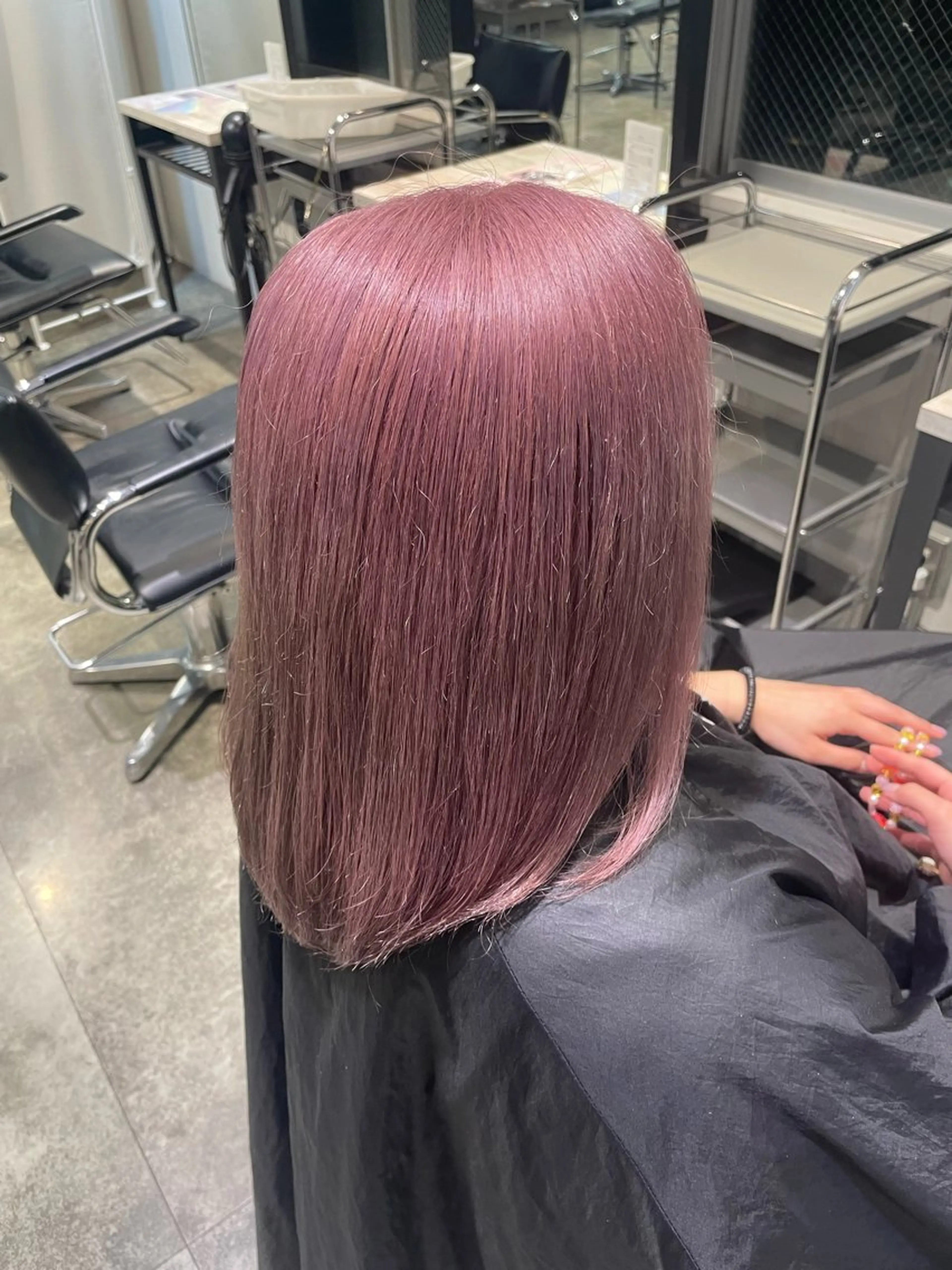 ミディアム DATE by Alan Smithee所属・艶髪/艶カラー/ 🩵ྀིRiERUのヘアスタイル