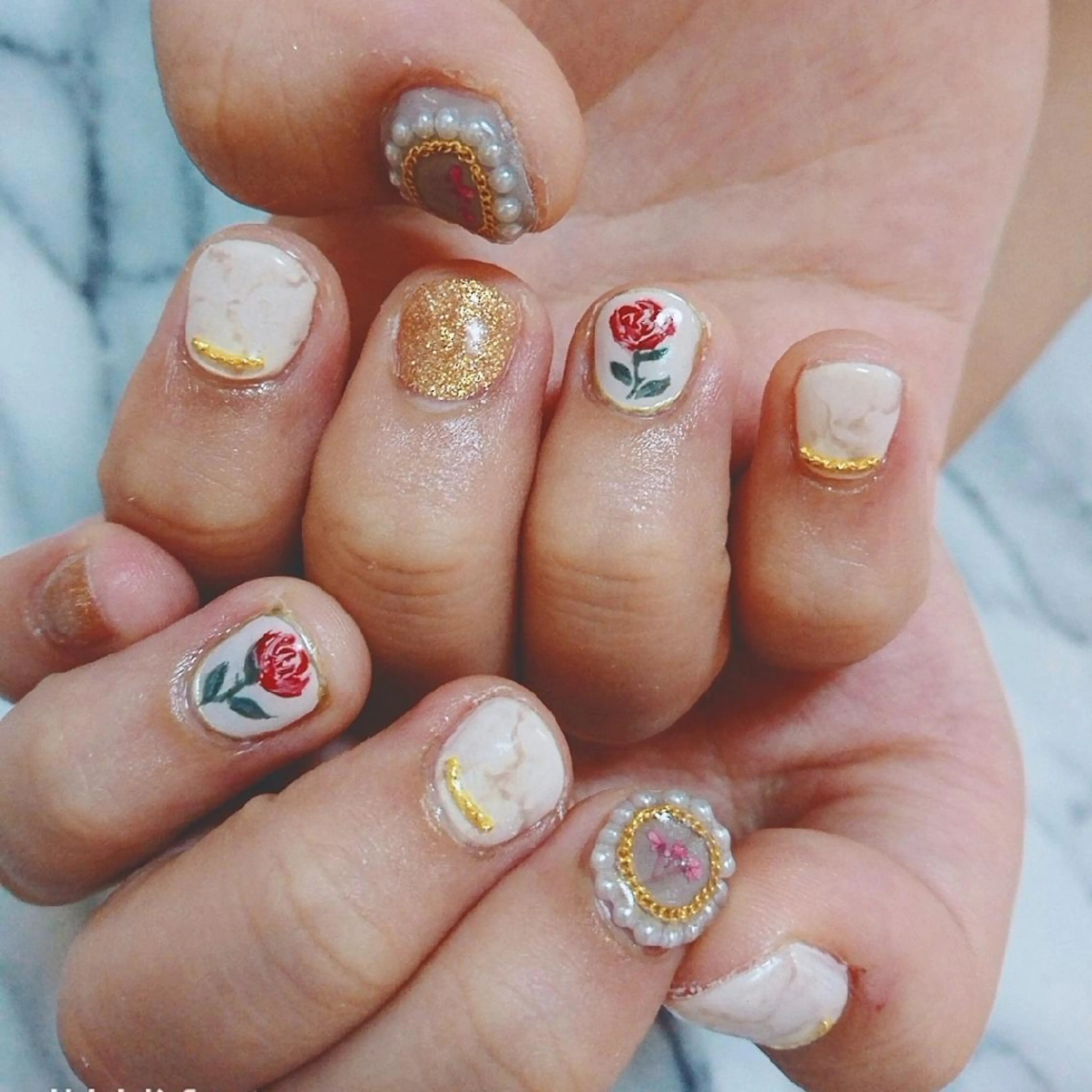 ネイル QULEONAIL所属・大城 裕麻のネイルデザイン