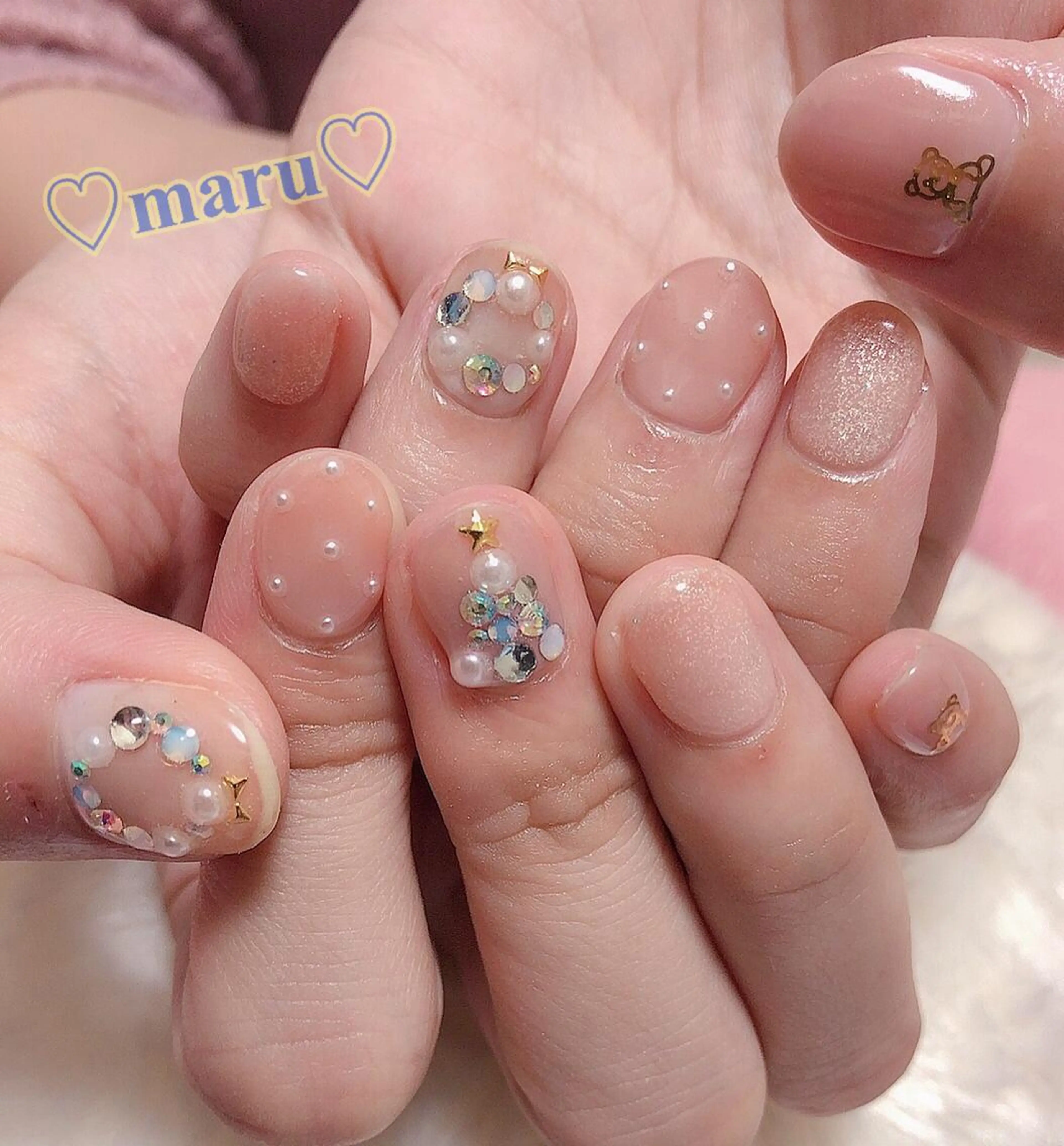 ネイル ハンドネイル フットネイル まるみ ♡のネイルデザイン