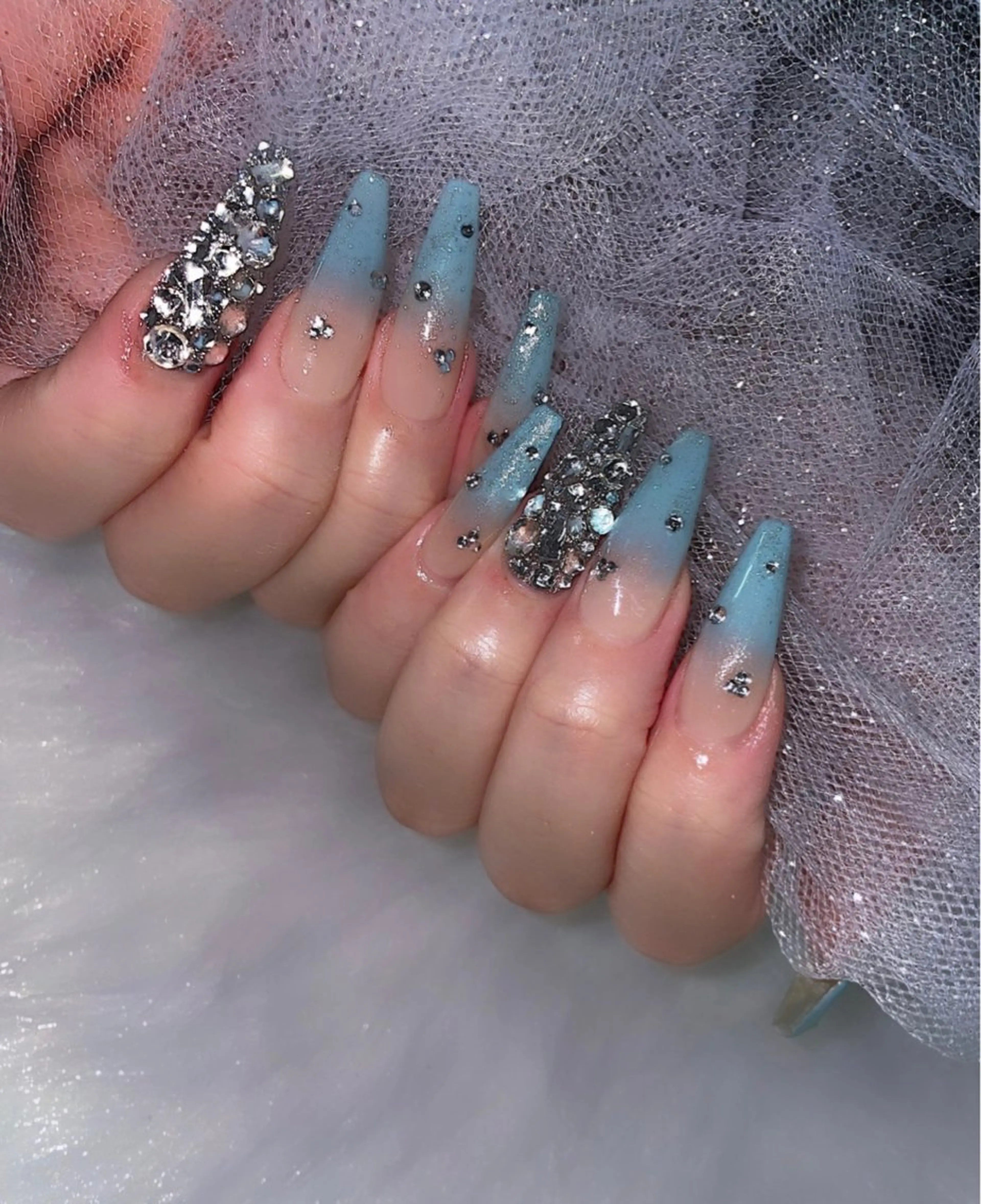 ネイル 高草木 桃香のネイルデザイン