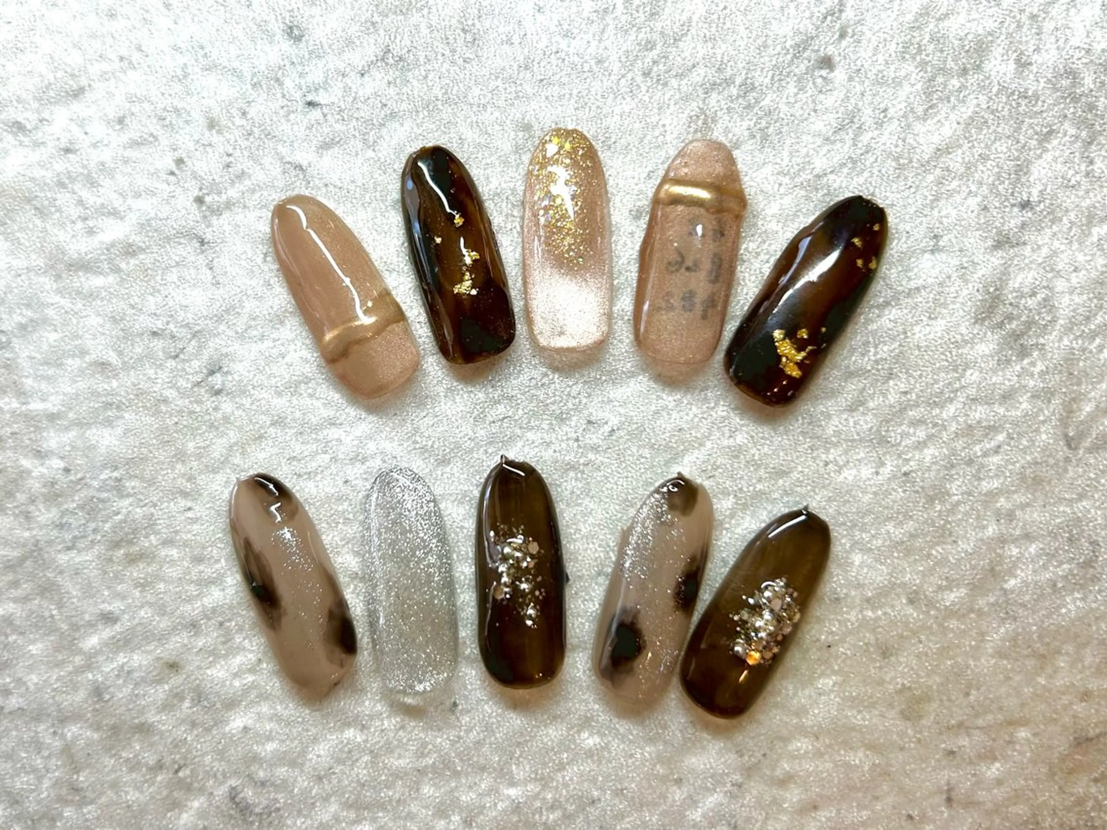 ネイル ハンドネイル ArcoIris所属・Arco Iris 告瑠莉のネイルデザイン