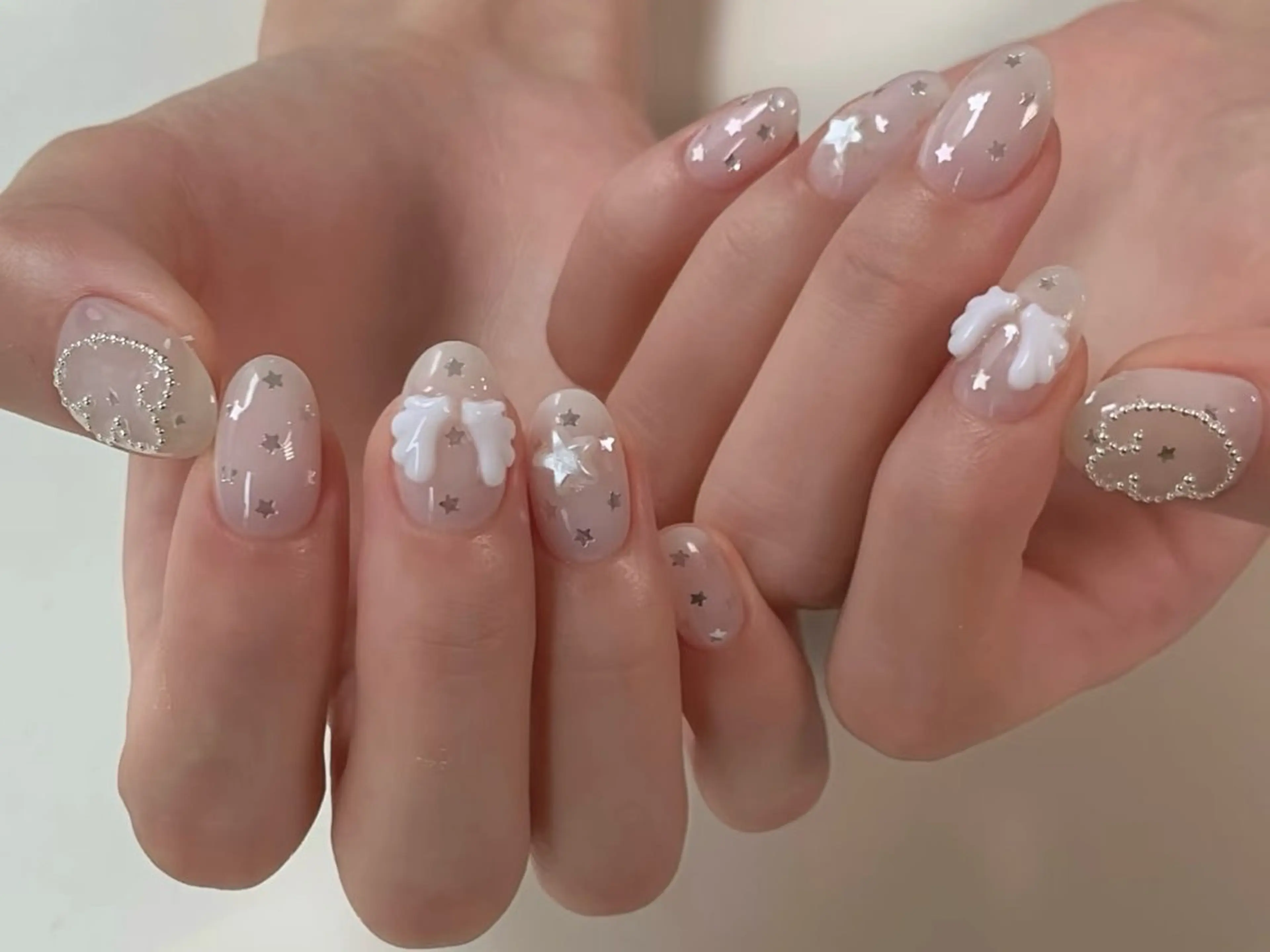ネイル フレンチネイル 韓国ネイル マグネットネイル ミラーネイル 持ち込み ハンドネイル Speraネイル 大宮店🎀のネイルデザイン