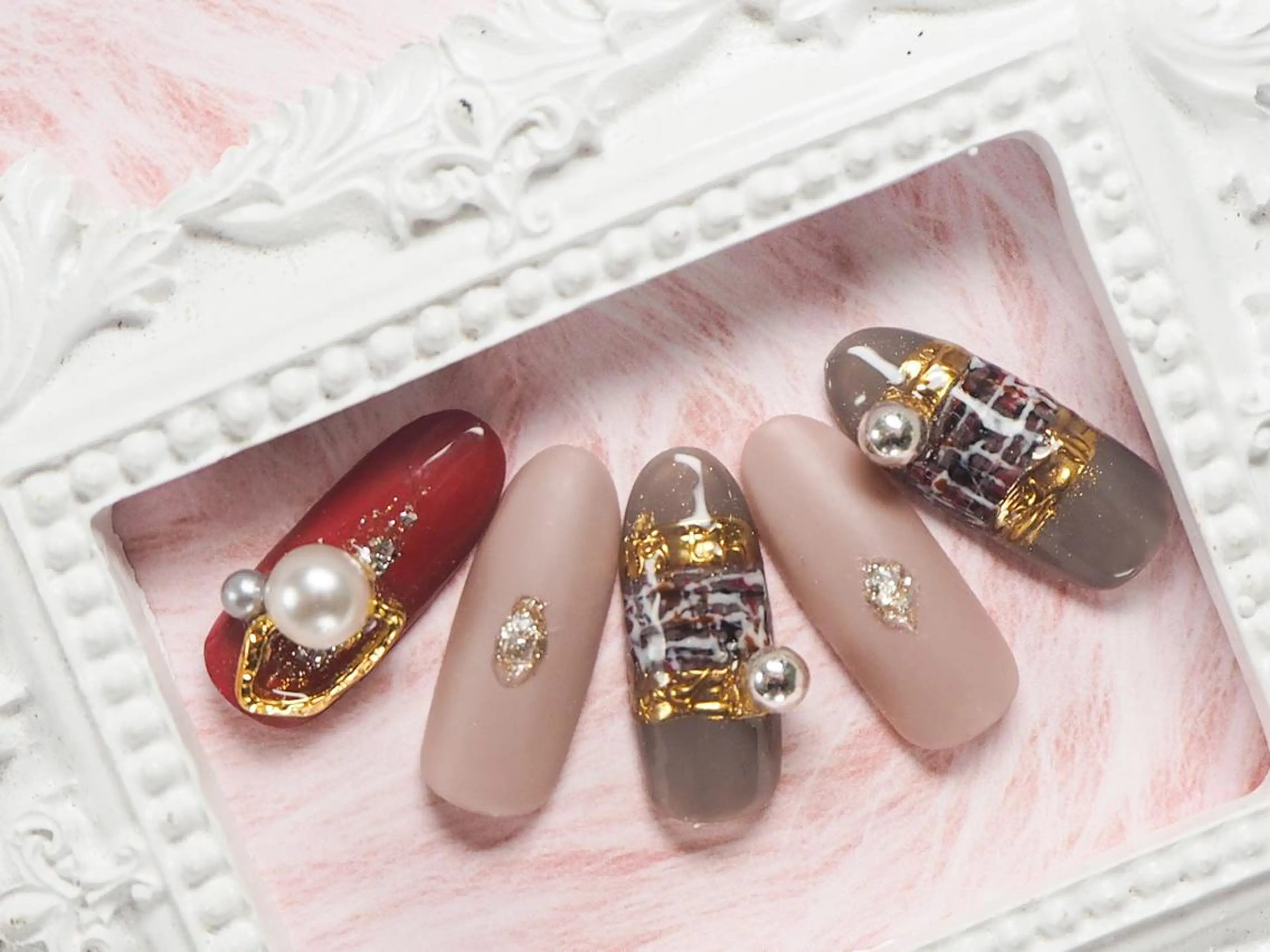 ネイル ビューティーサロン ヘゼリヒのネイルデザイン