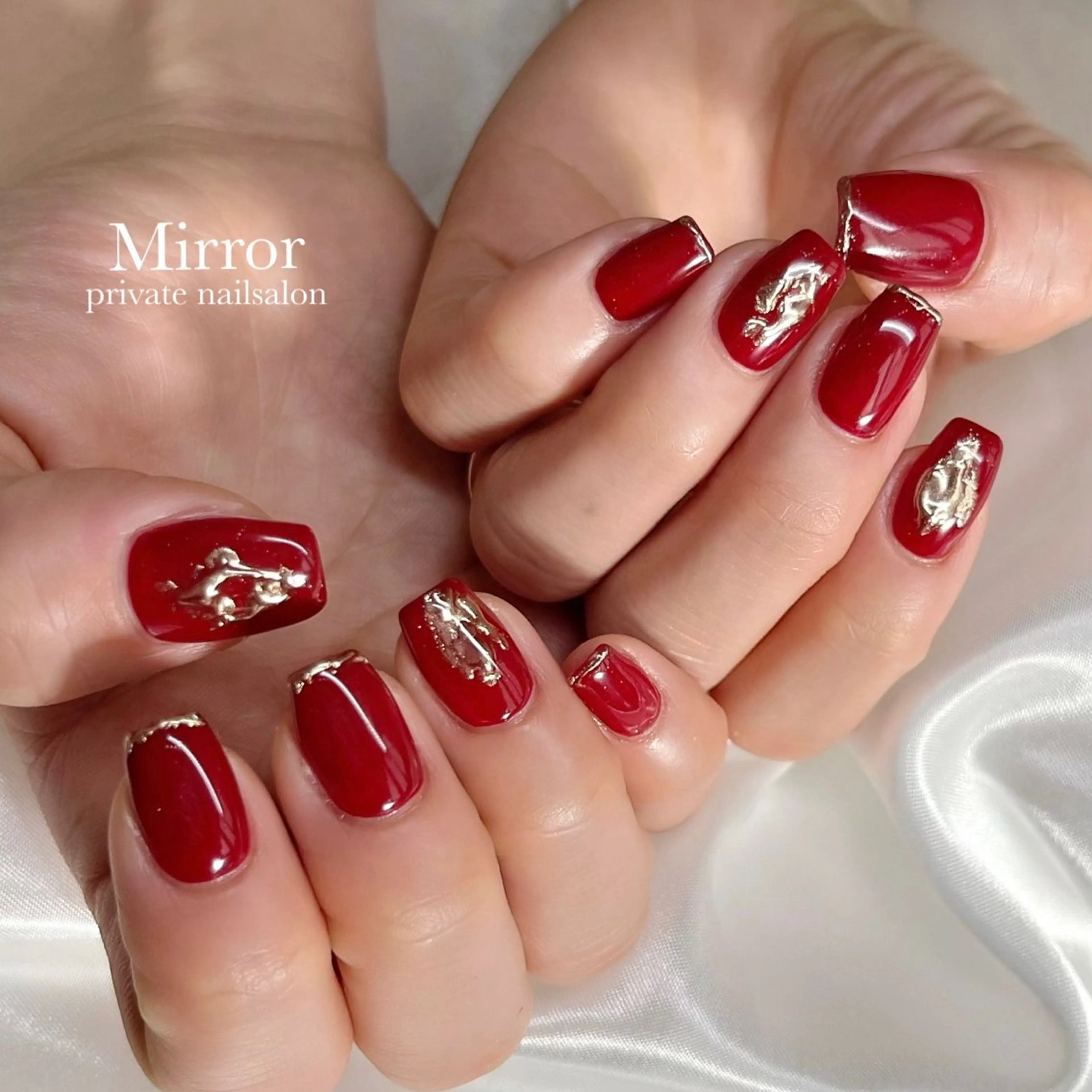 ネイル nailsalon Mirrorのネイルデザイン