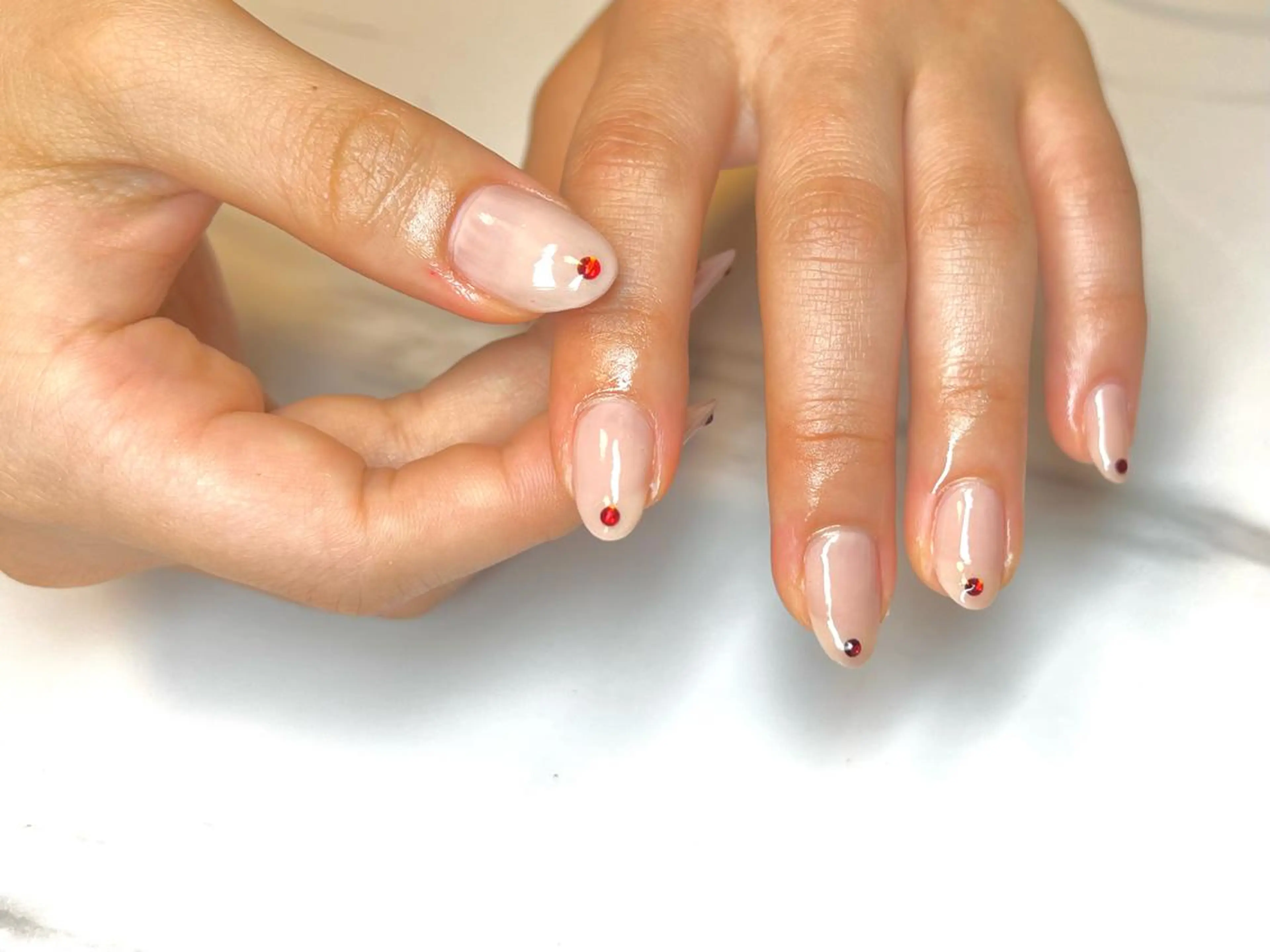 ミディアム ネイリスト シンのネイルデザイン