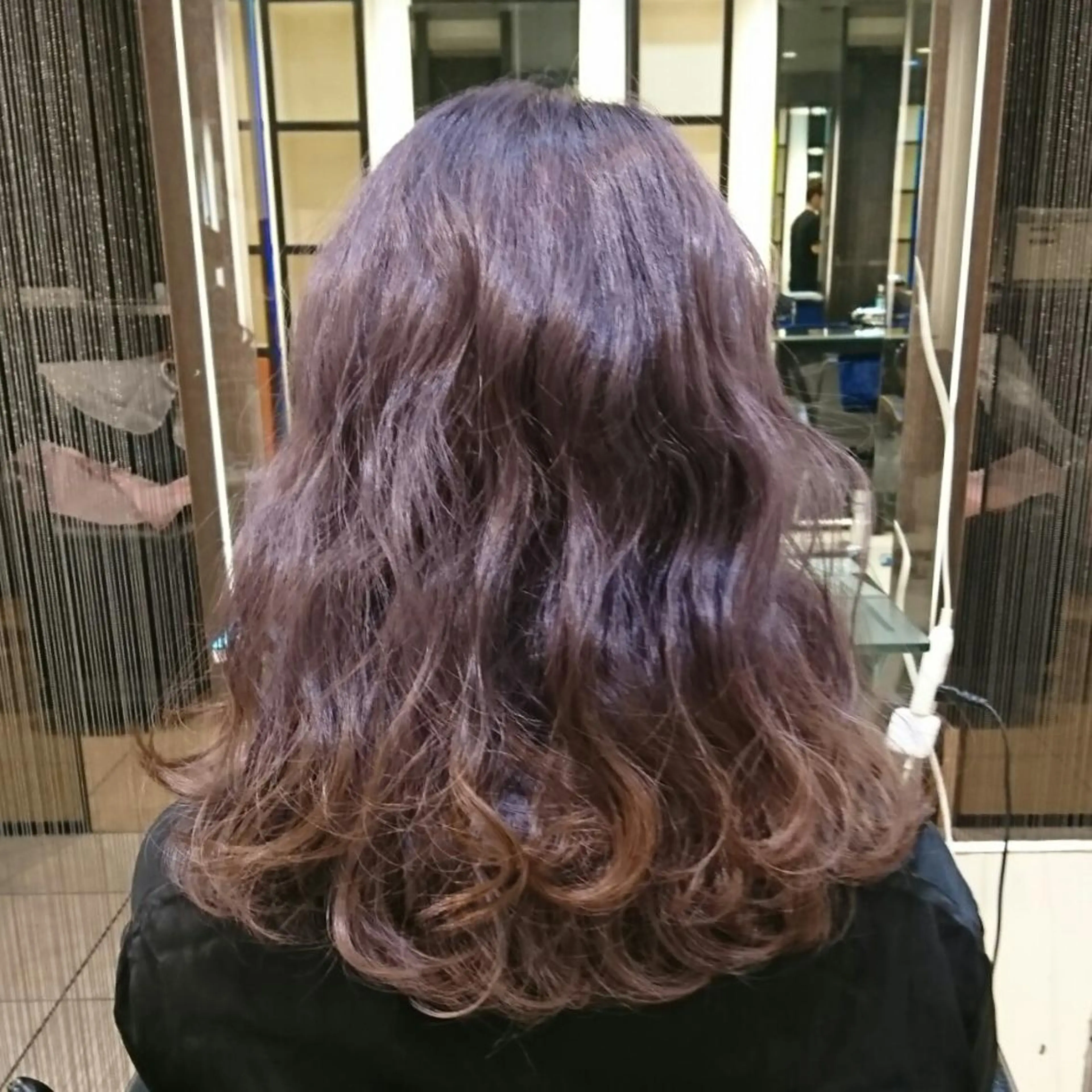 セミロング - -のヘアスタイル