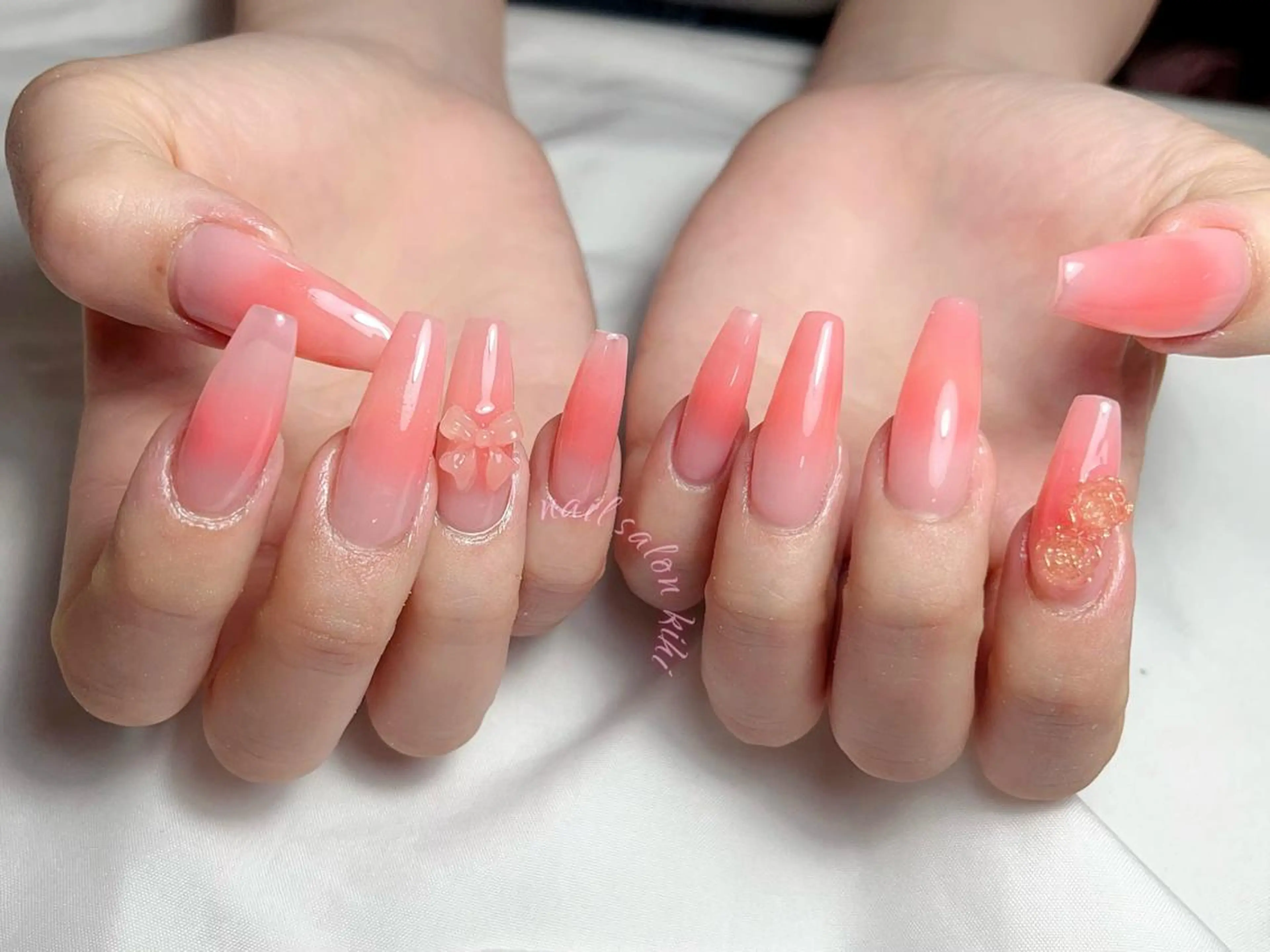 💖💖★ガーリー★6本チークネイル＋４本当店定額デザイン　¥7480円の写真