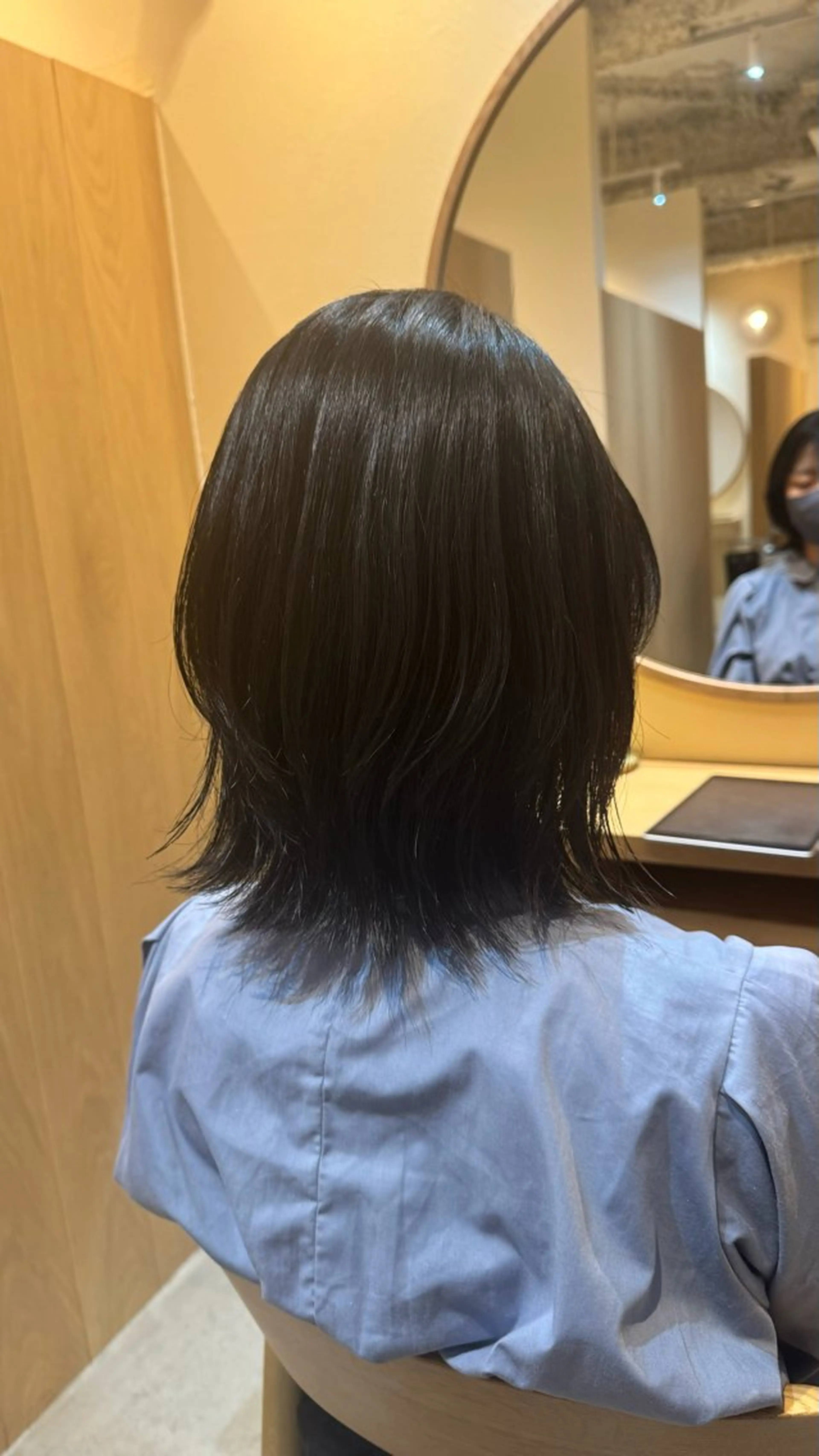 ミディアム くびれヘア 透明感カラー/ MIOのヘアスタイル